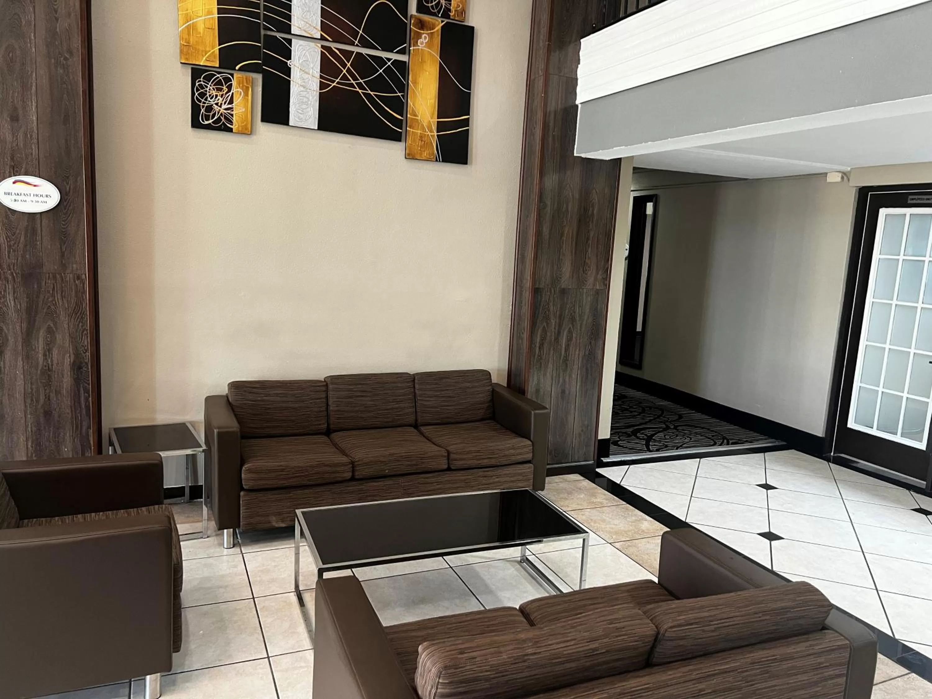 Lobby or reception in Baymont by Wyndham Port Arthur - Groves Area