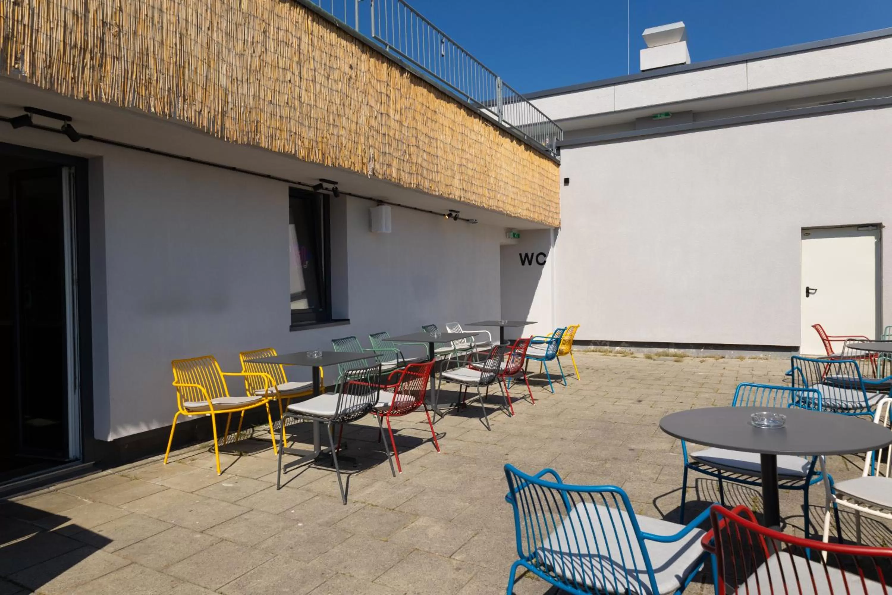 Balcony/Terrace in a&o München Hackerbrücke