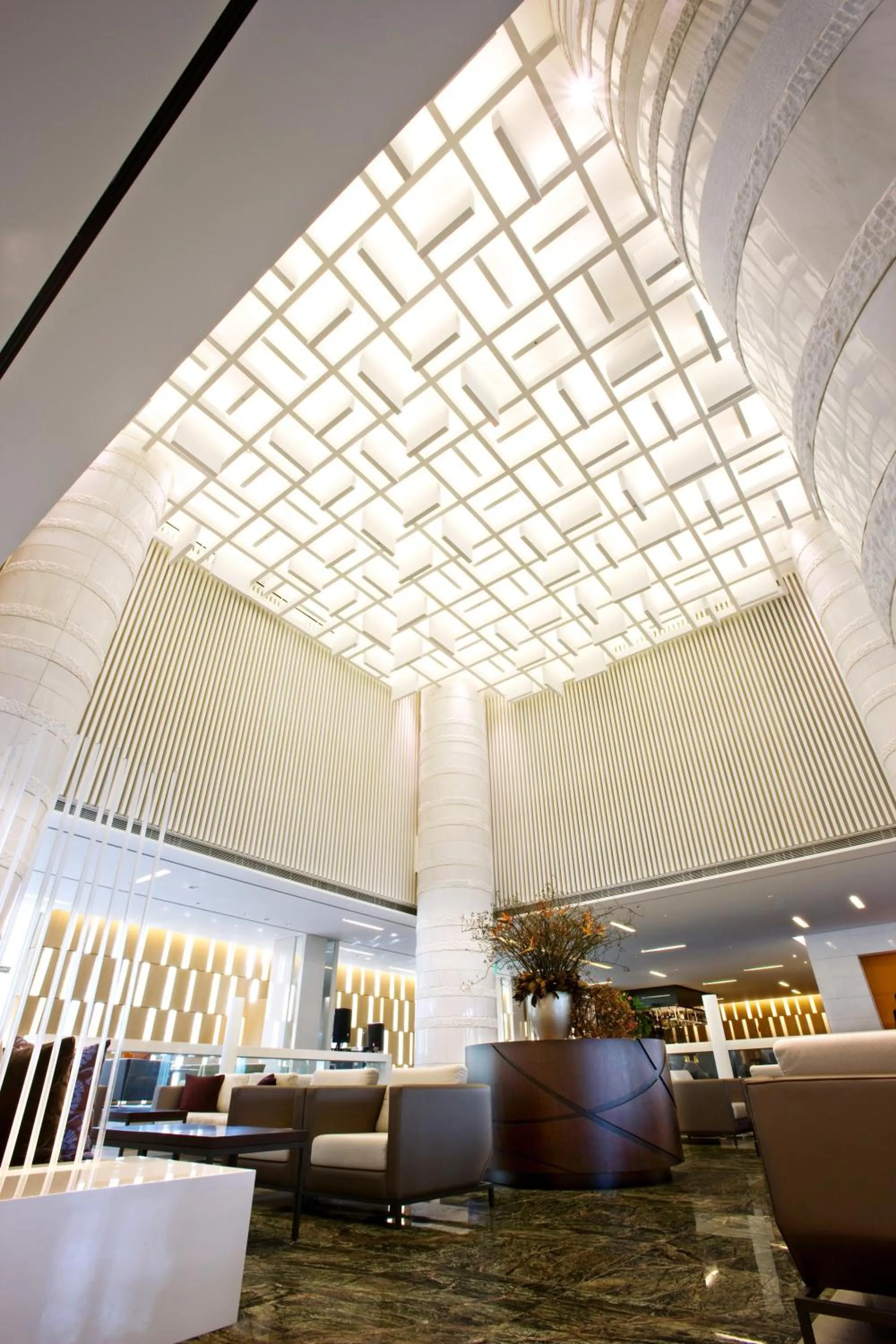 Lounge or bar in Ramada Plaza by Wyndham Suwon