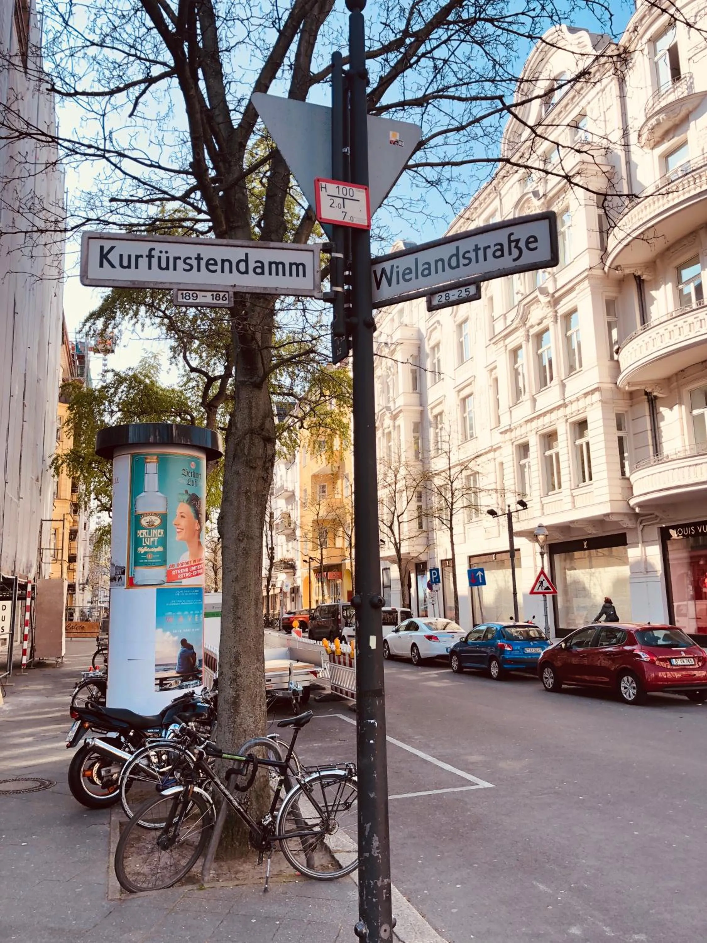 Property logo or sign in Hotel Castell am Kurfürstendamm