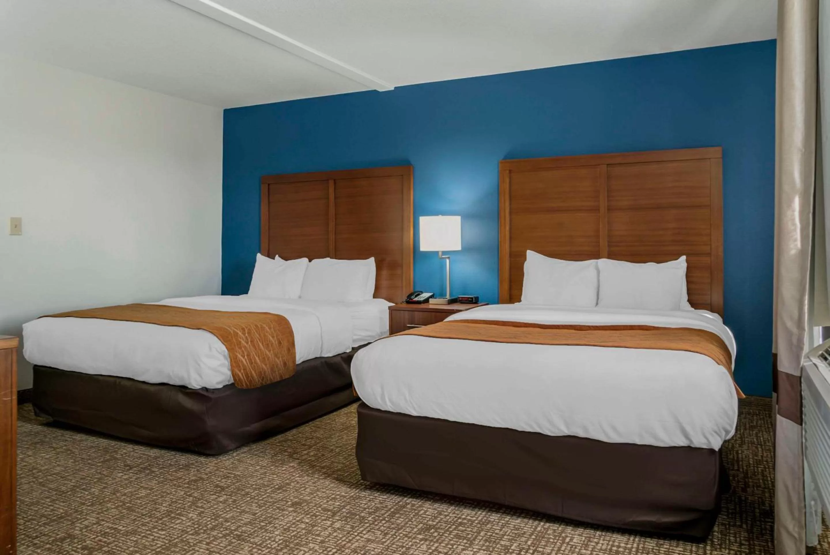 Bedroom, Bed in Comfort Inn East Oregon - Toledo