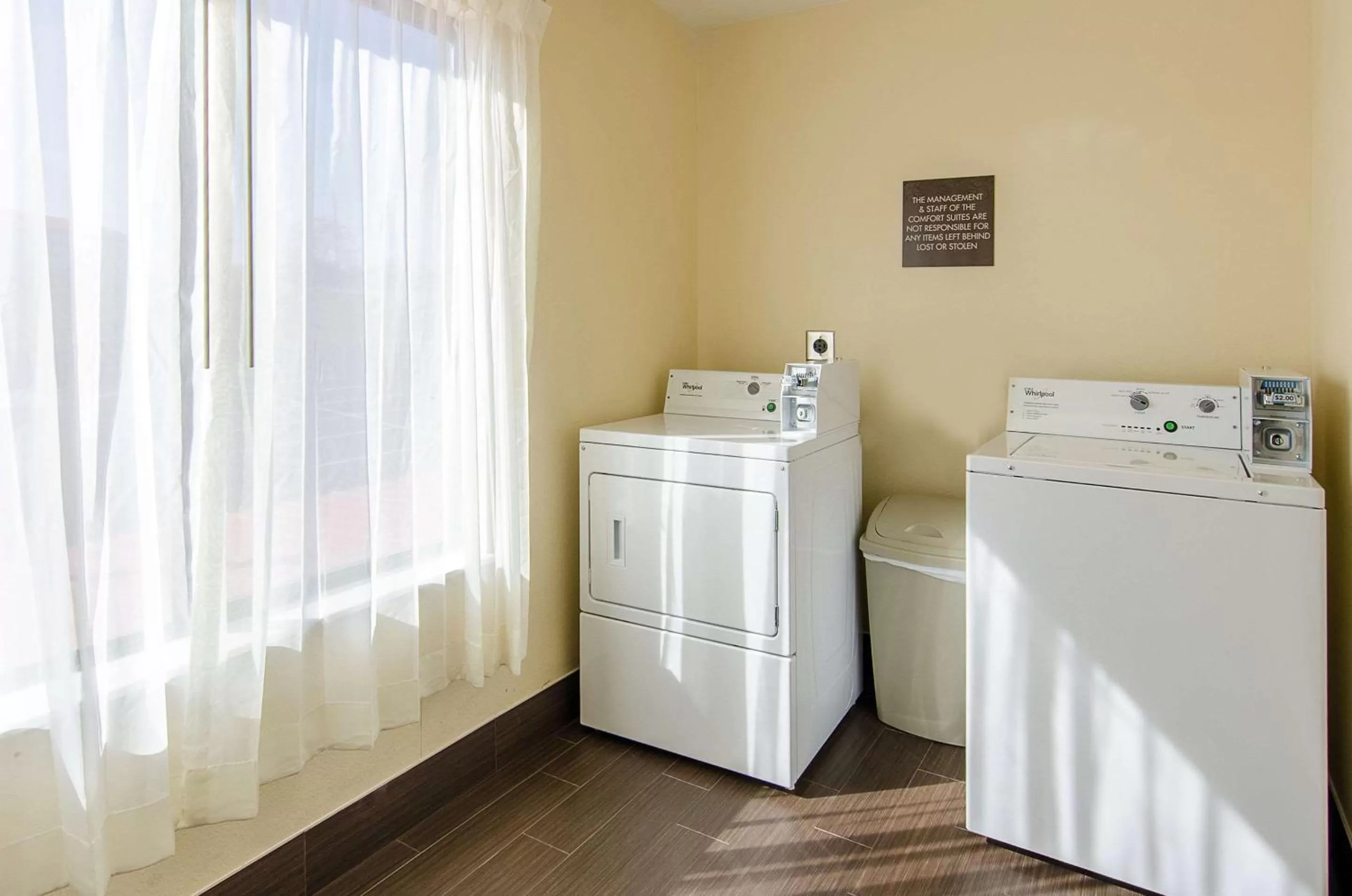 On site, Kitchen/Kitchenette in Comfort Suites Wytheville