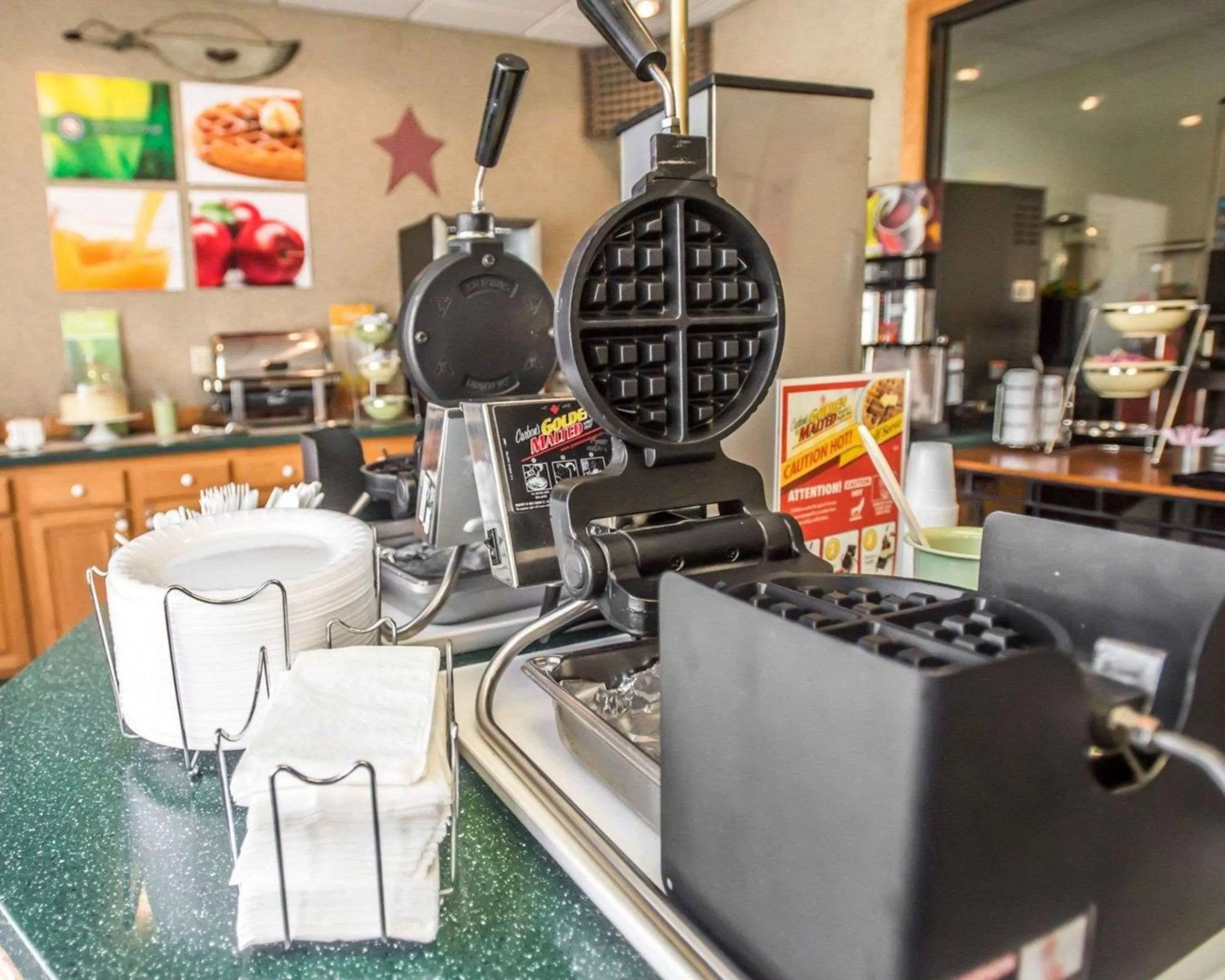 Restaurant/places to eat in Quality Inn New Columbia-Lewisburg