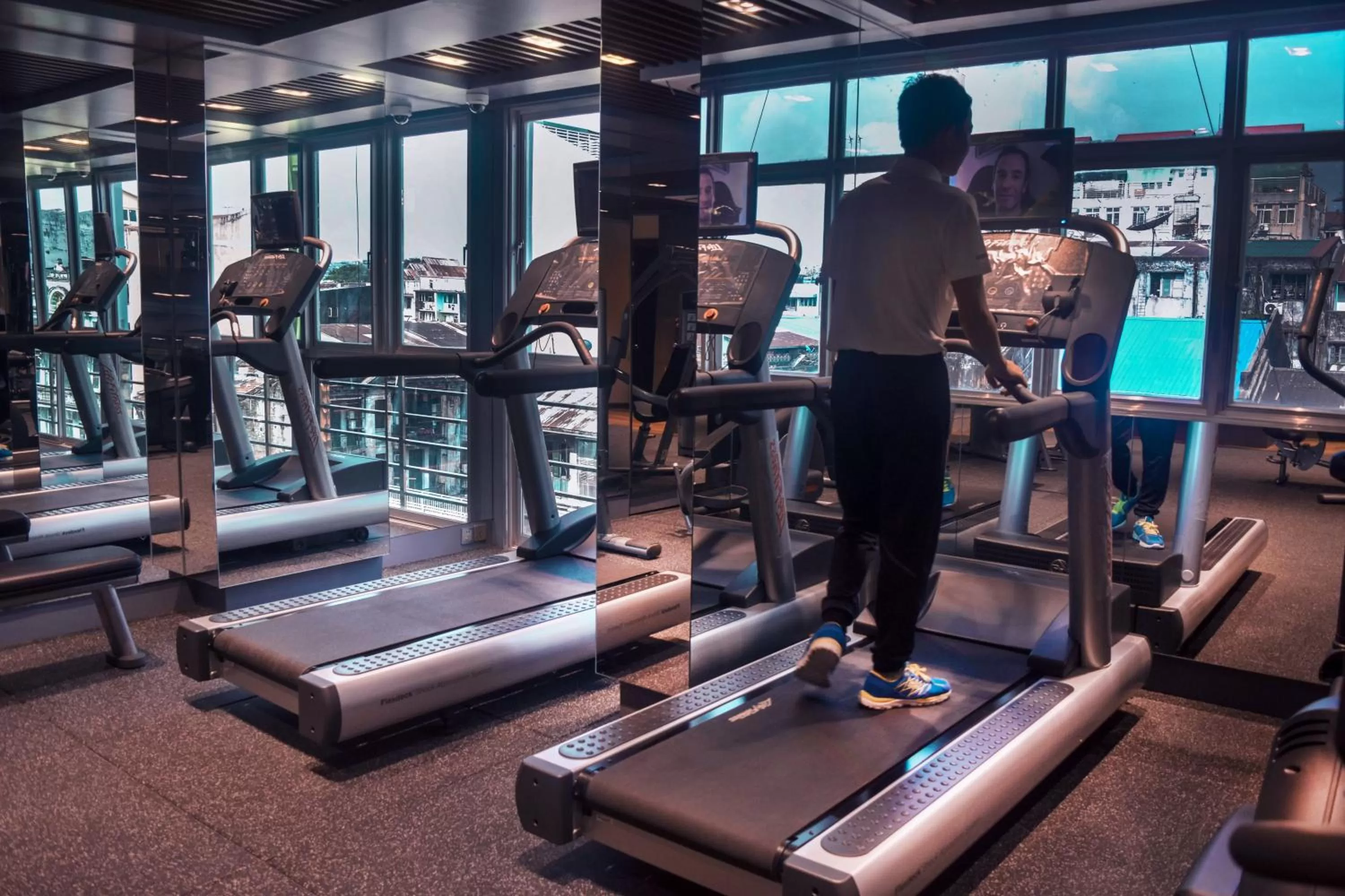 Fitness centre/facilities in Best Western Chinatown Hotel