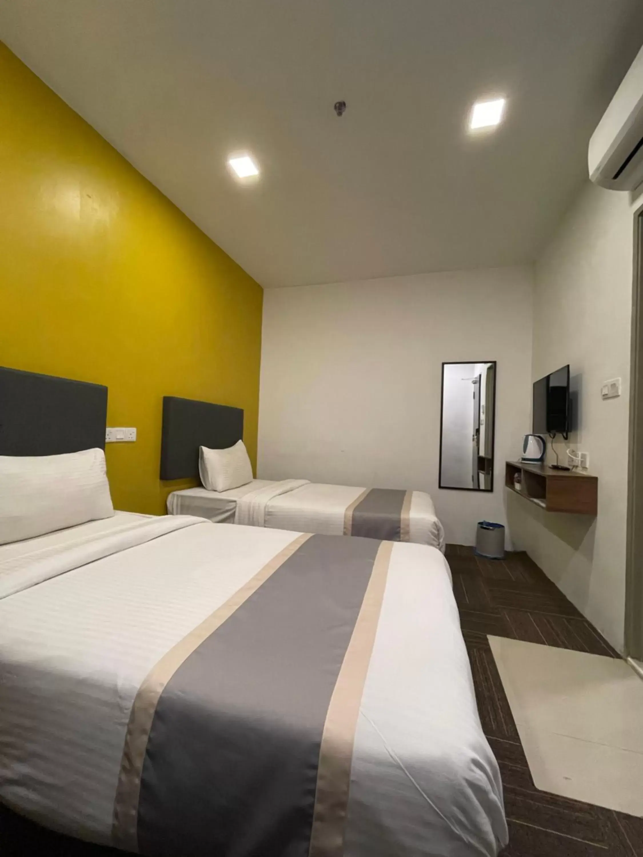 Standard Twin Room in We Hotel Langkawi Standard Twin Room in We Hotel Langkawi