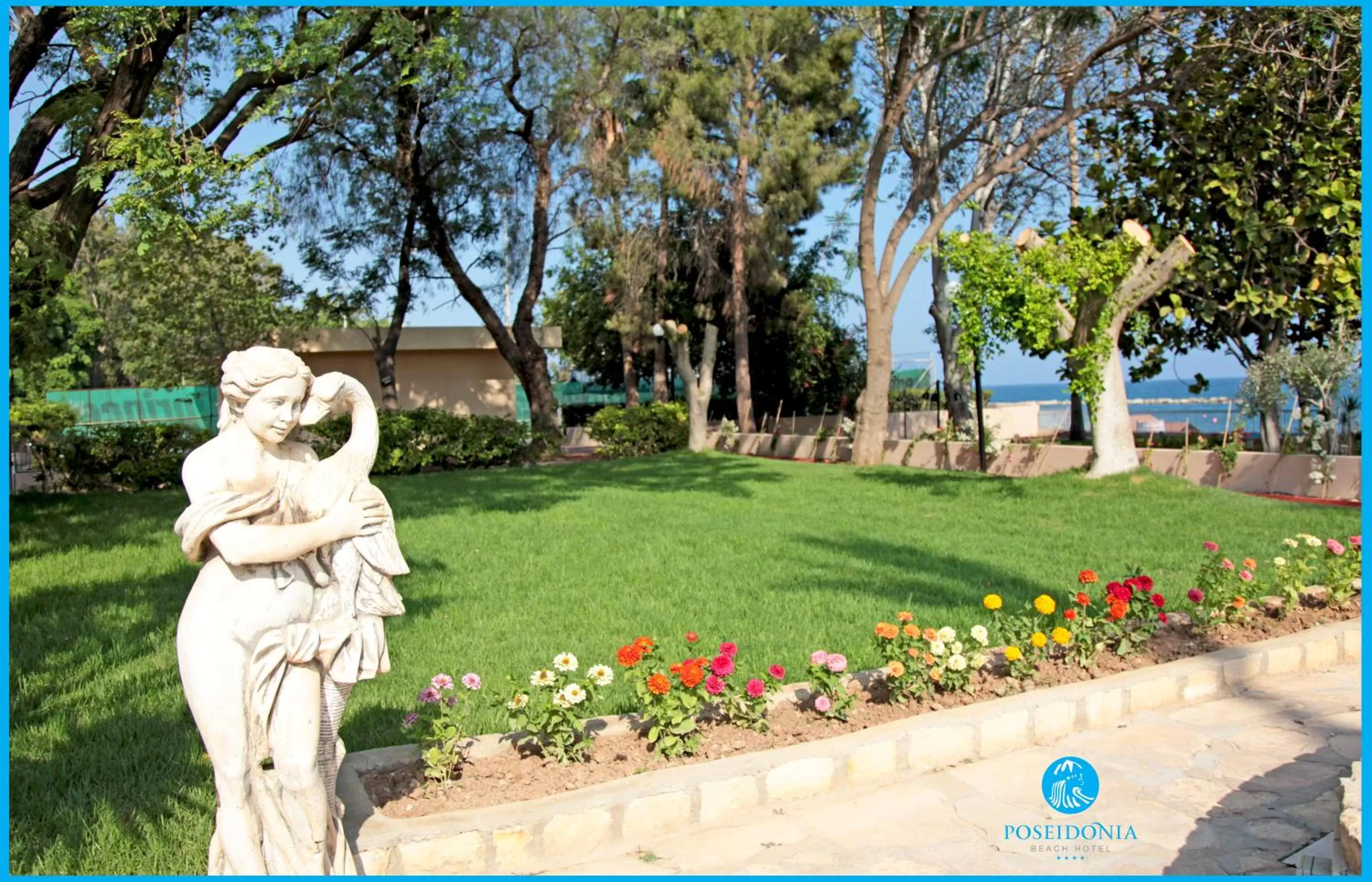 Garden in Poseidonia Beach Hotel