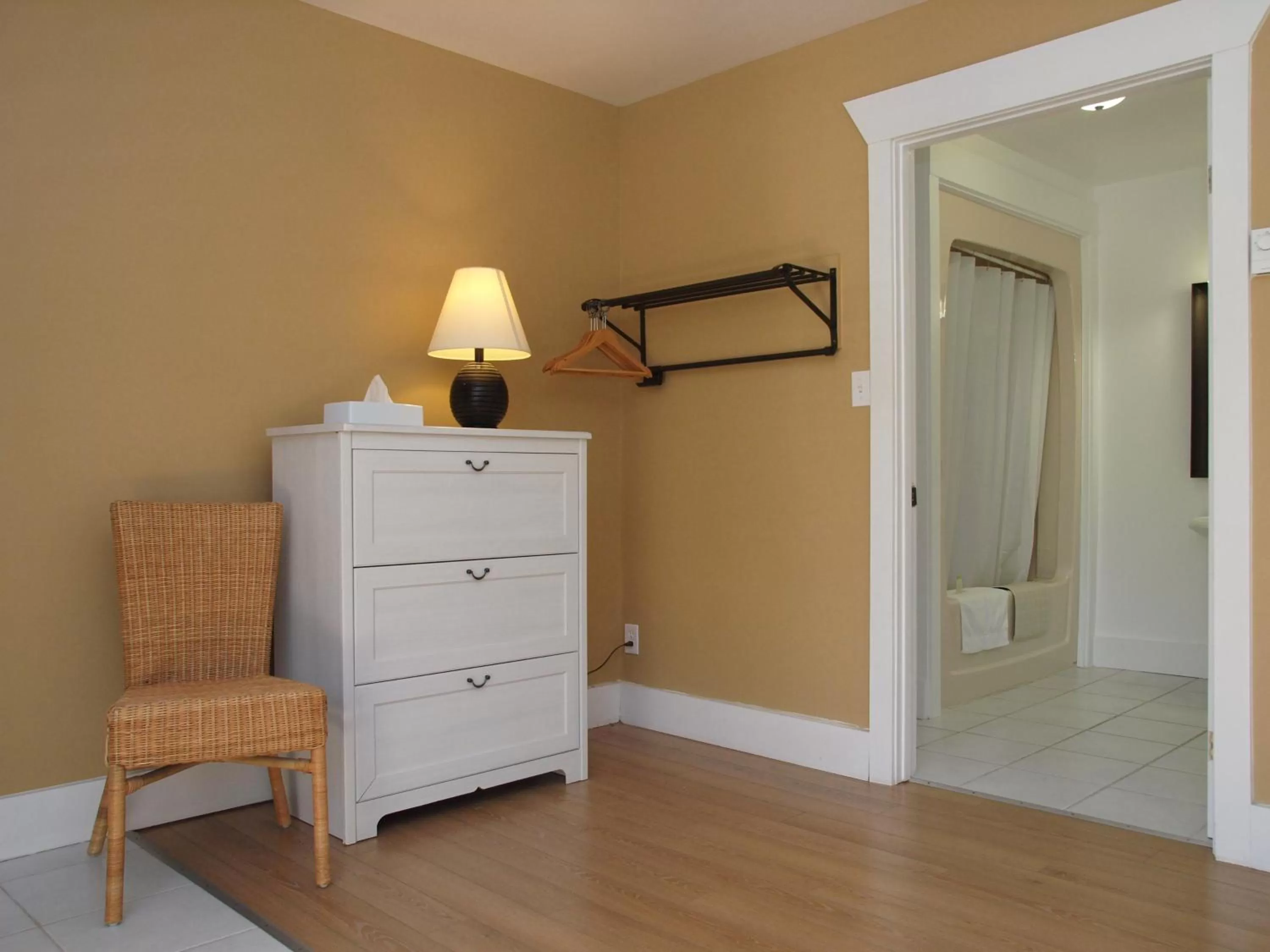 Sands on Golden Lake