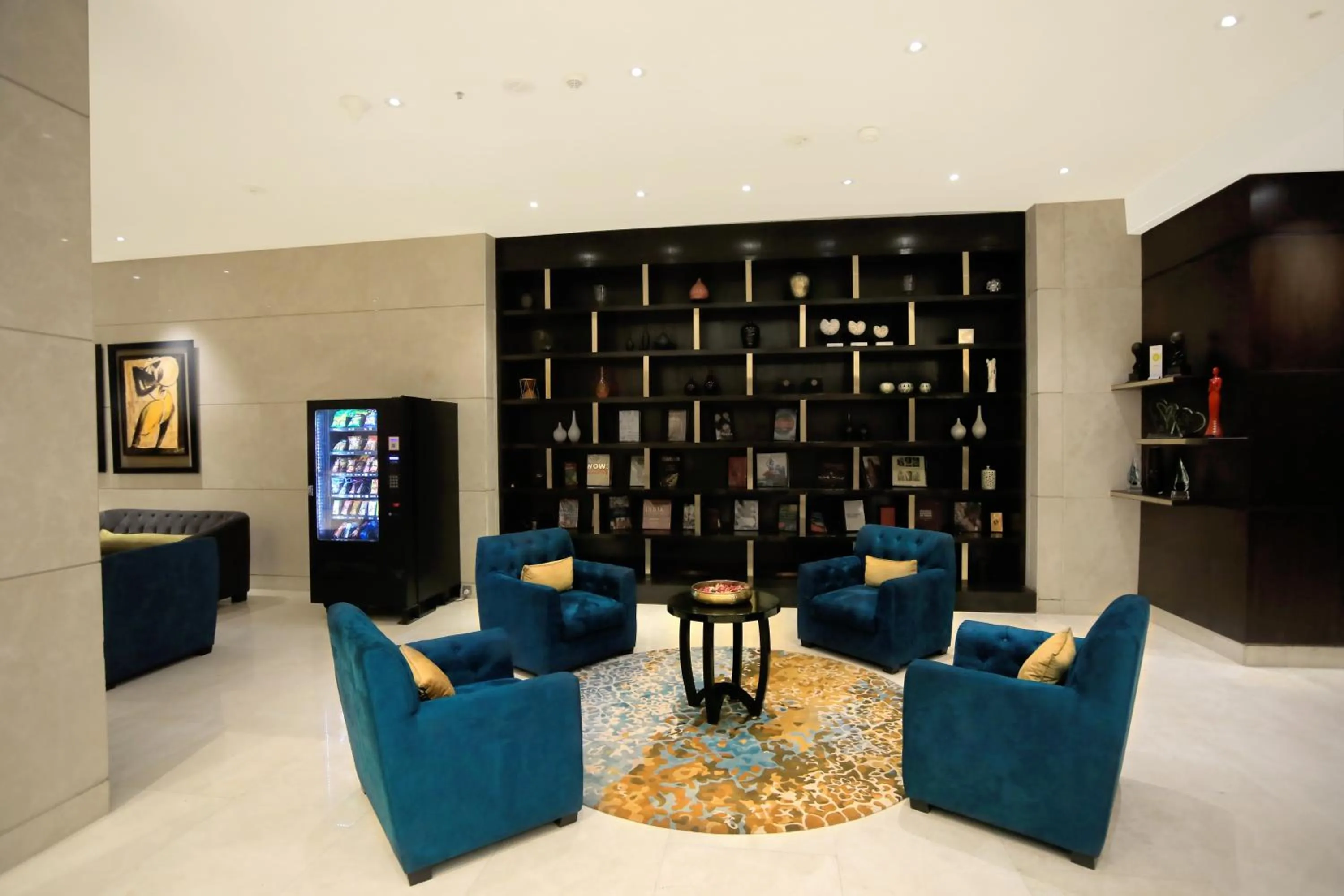 Lobby or reception in Somerset Greenways Chennai