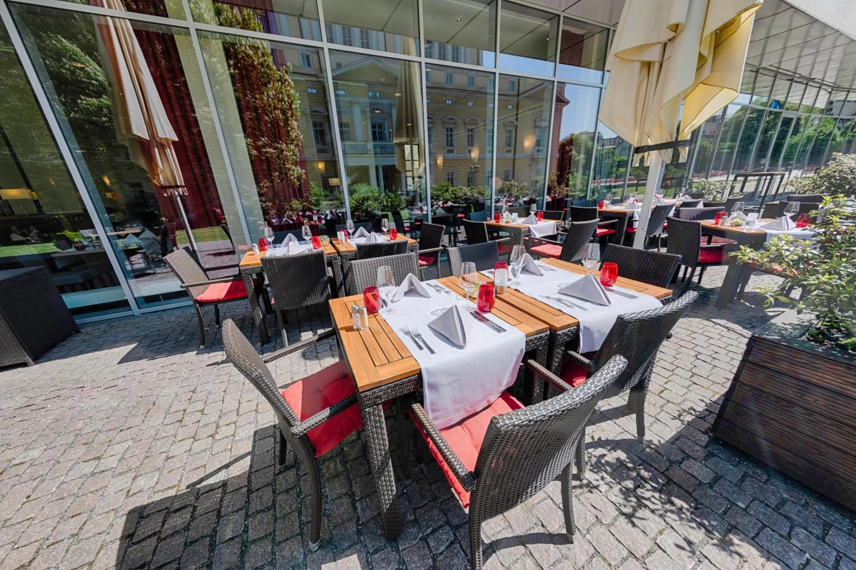 Restaurant/places to eat in Welcome Hotel Darmstadt City Center