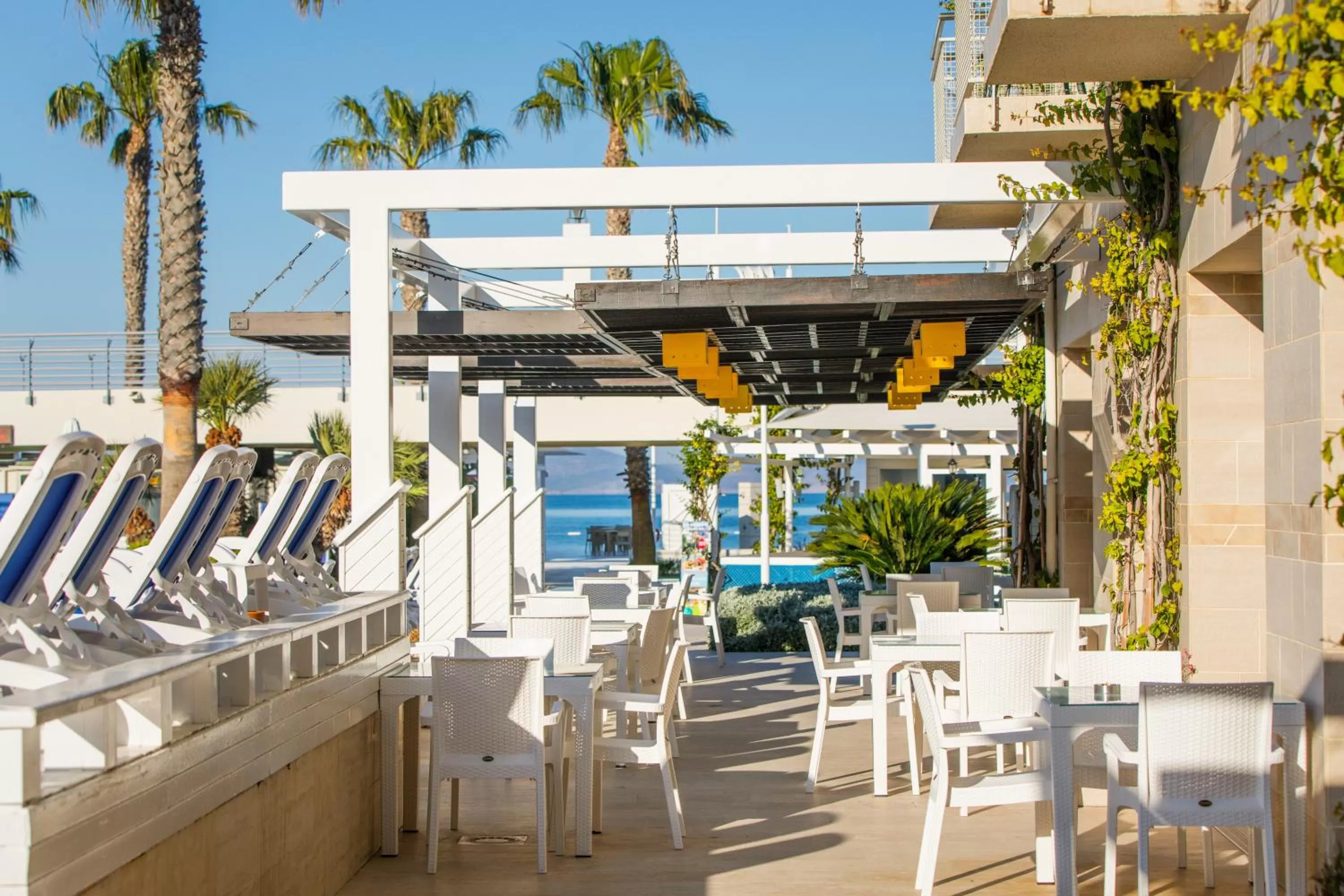 Day in La Blanche Resort & Spa