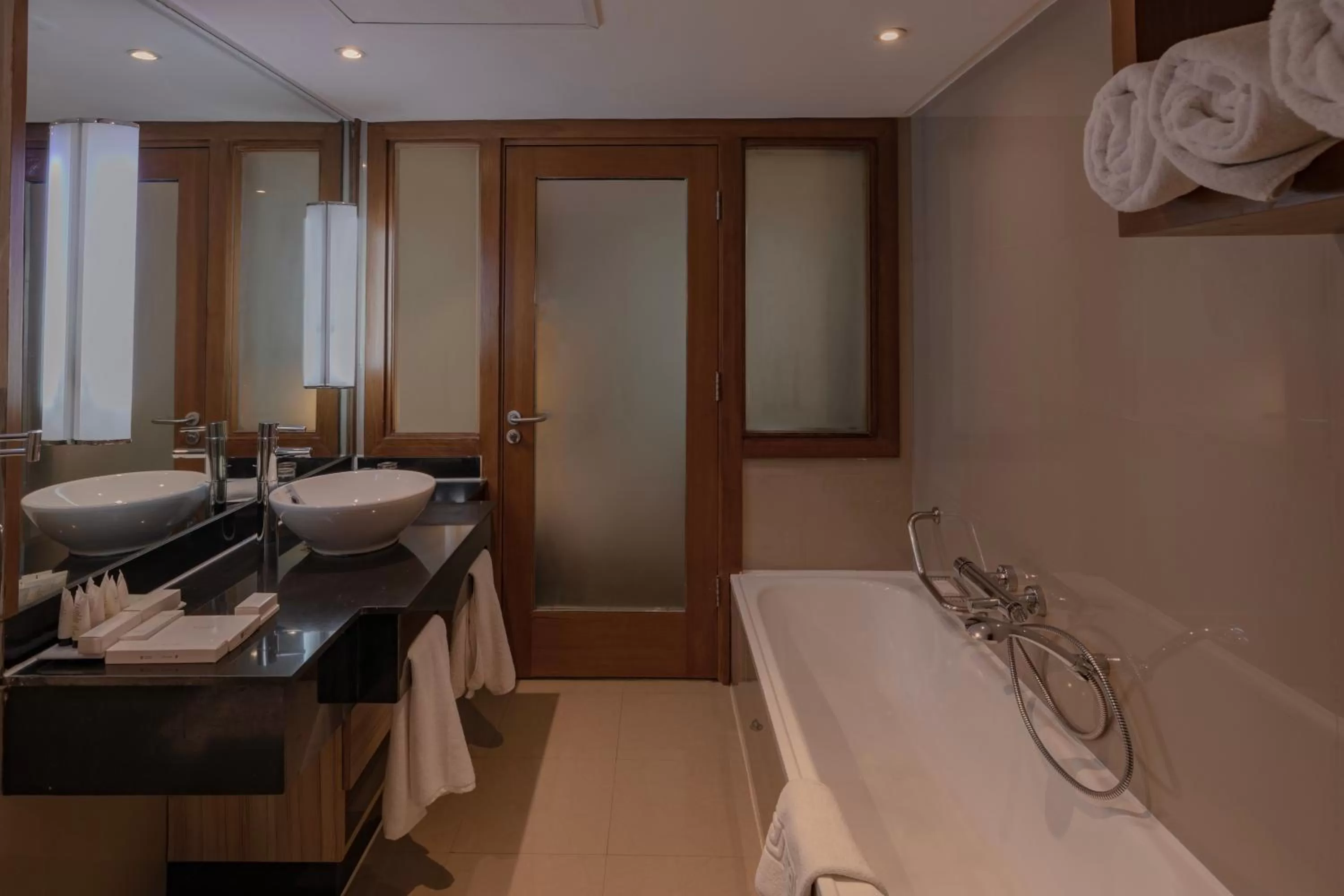 Bathroom in Radisson Blu Hotel, Cairo Heliopolis