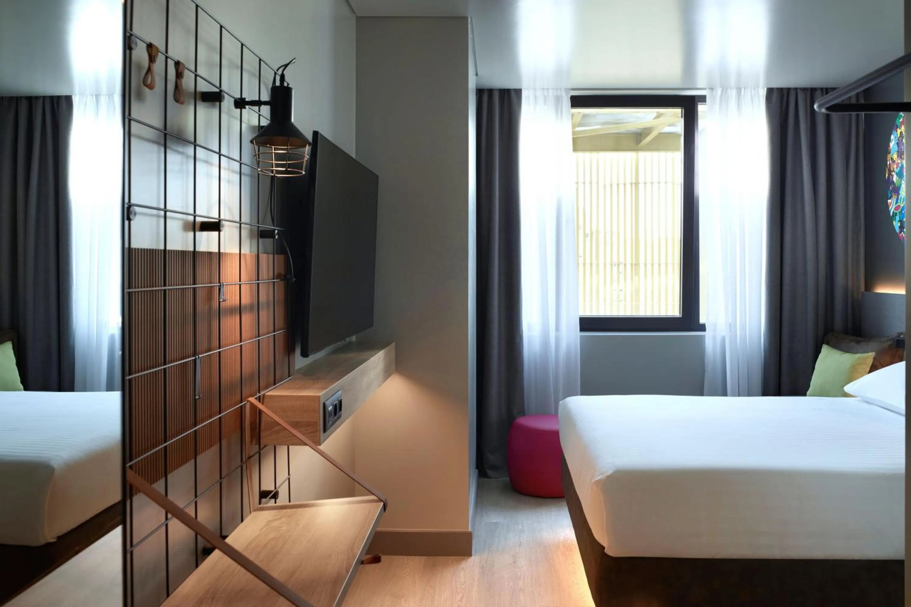 Photo of the whole room, Bed in Moxy Athens City