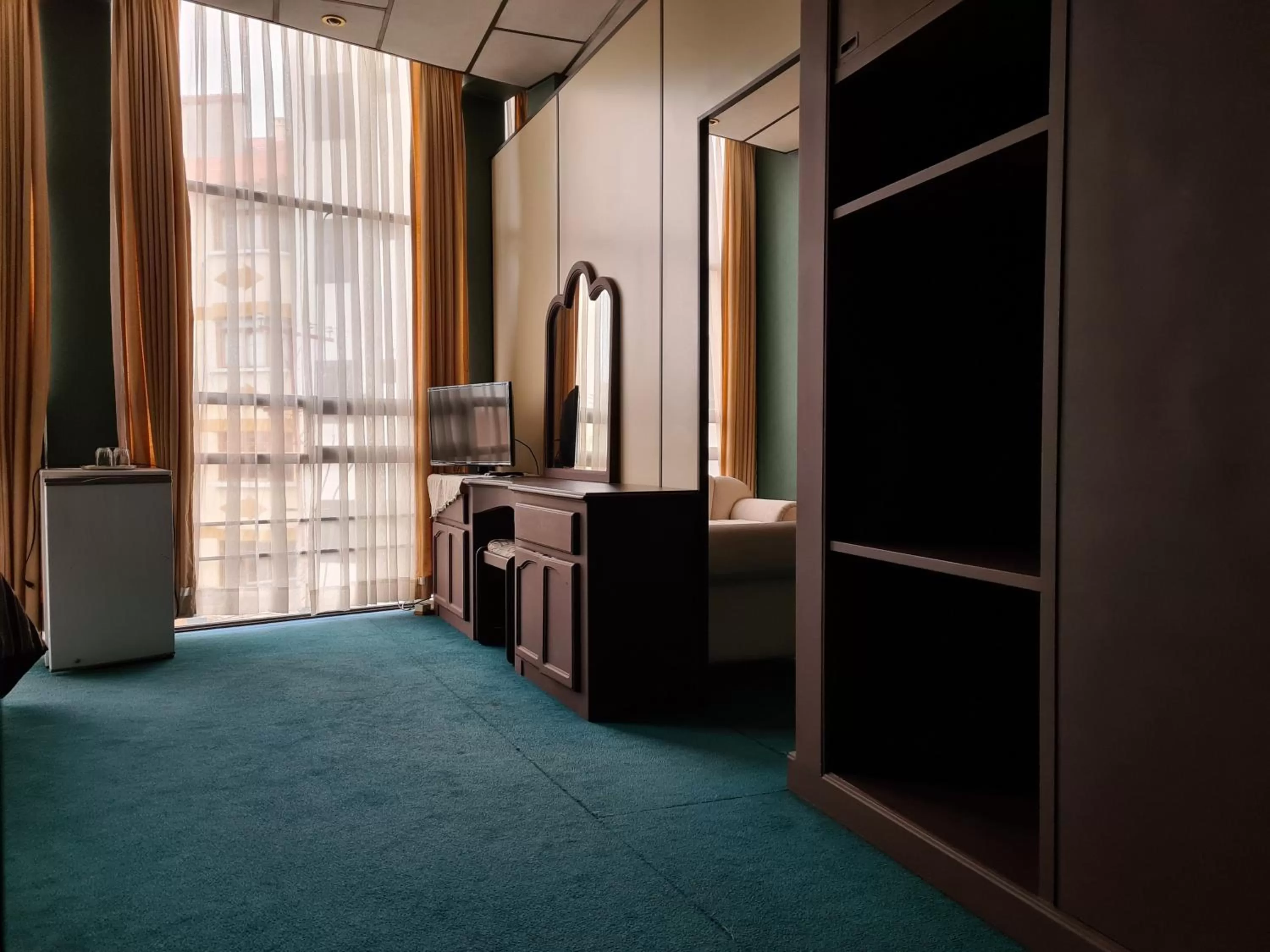 TV/Entertainment Center in Glorieta Hotel