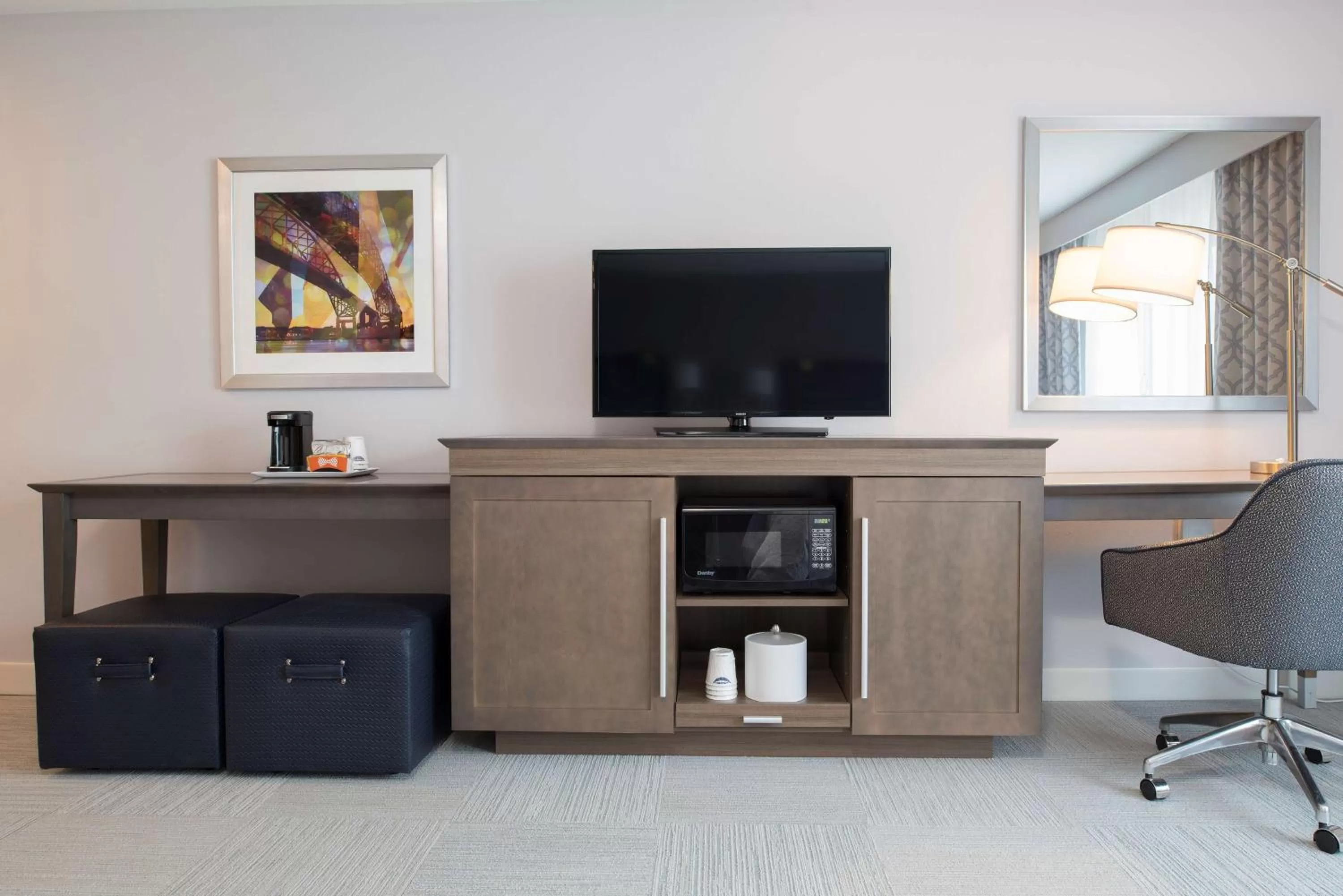 Bedroom in Hampton Inn and Suites Michigan City