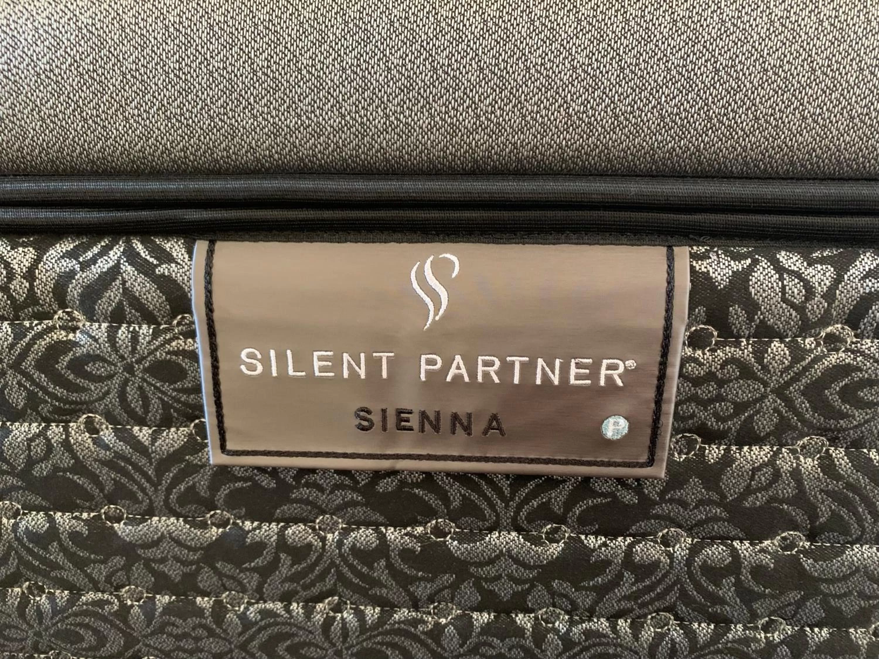 755 Regal Court Motel