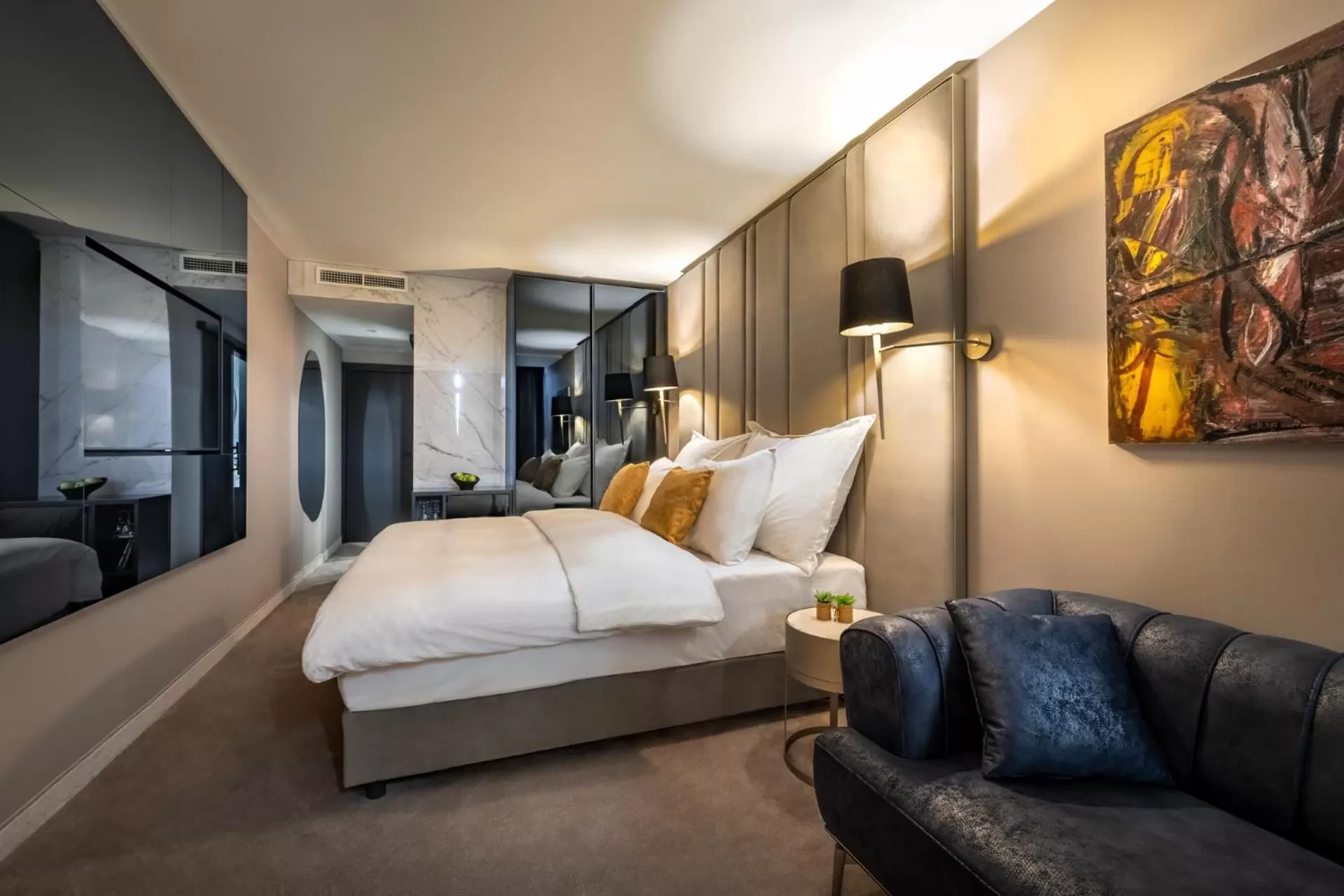 Photo of the whole room, Bed in Grand Hotel Adriatic