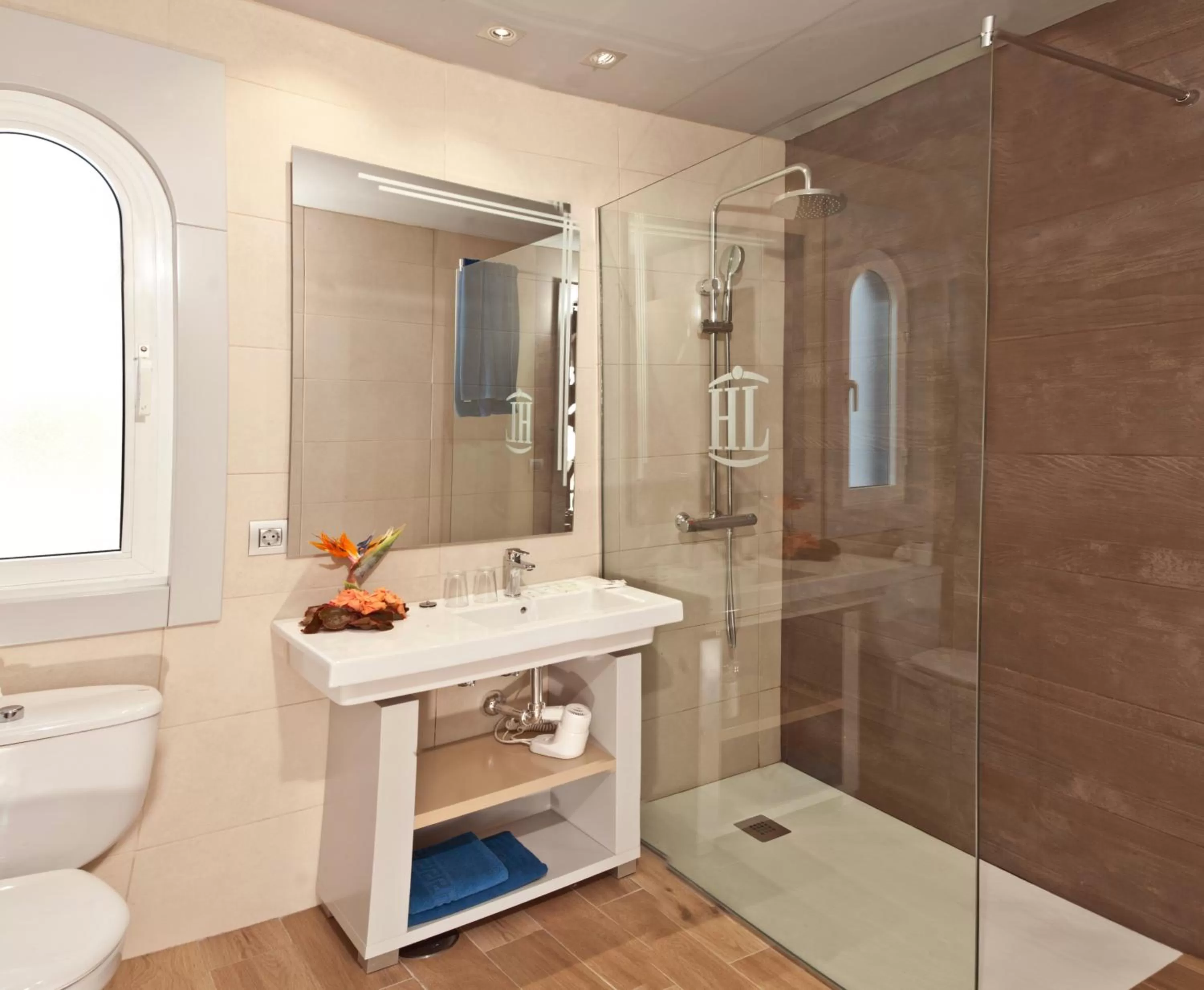 Bathroom in HL Paradise Island