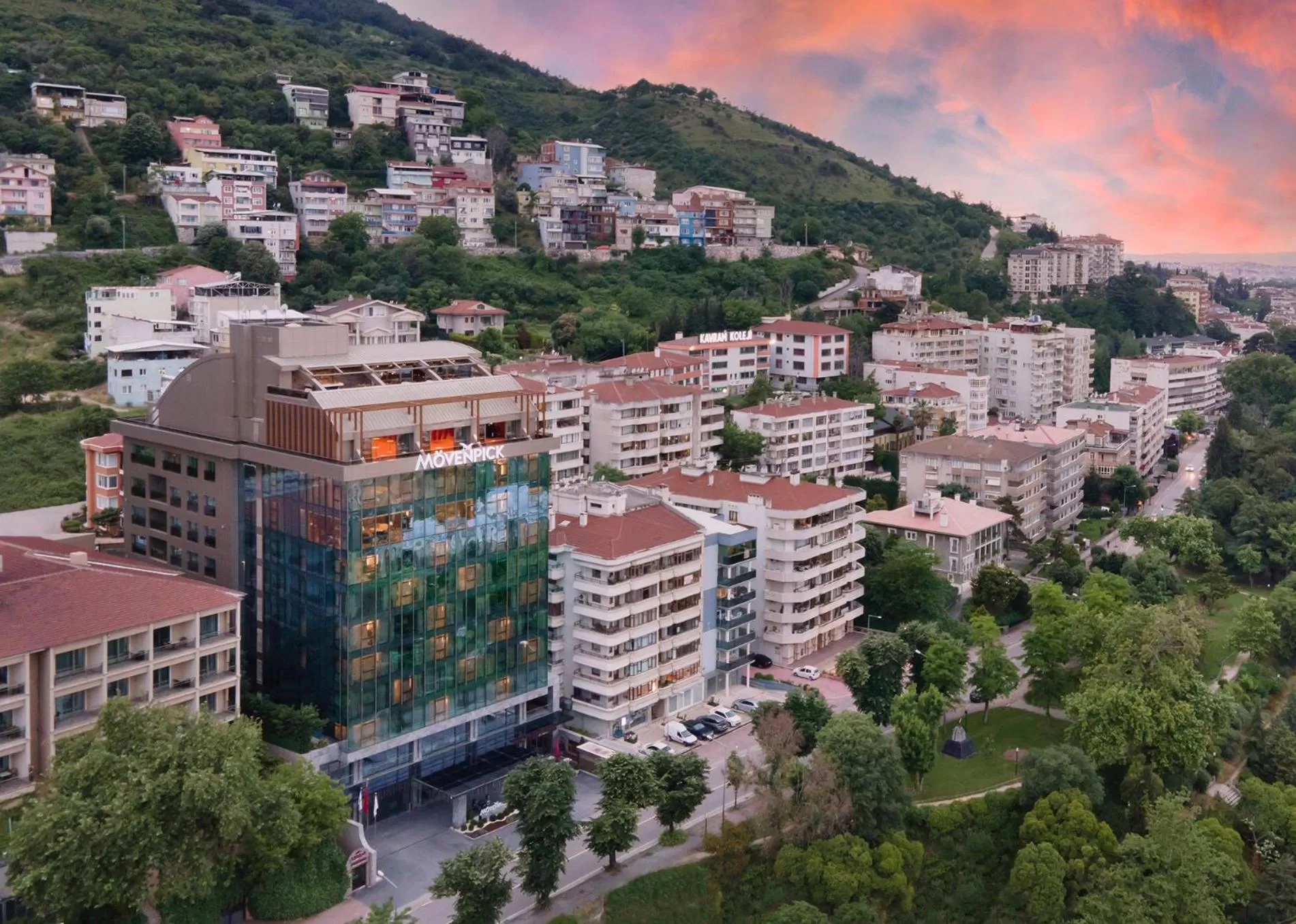 Neighbourhood in Mövenpick Hotel & Thermal Spa Bursa
