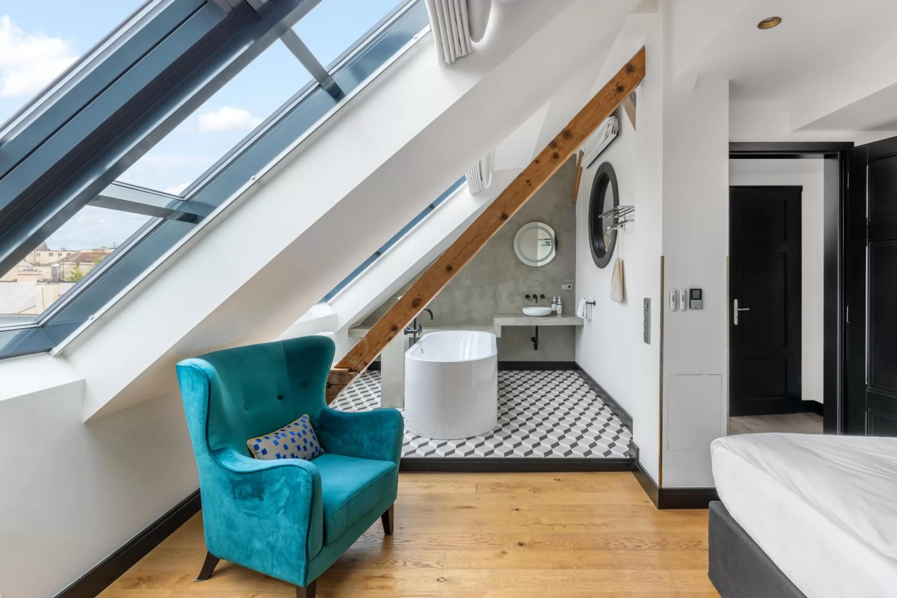 Bathroom, Bed in numa I Republika Rooms & Apartments