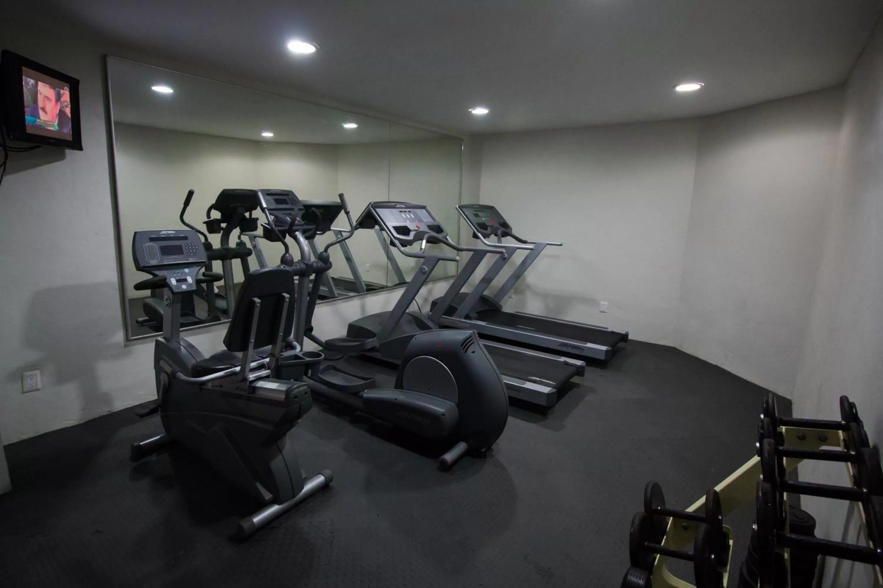 Fitness centre/facilities in Hotel Loma Real