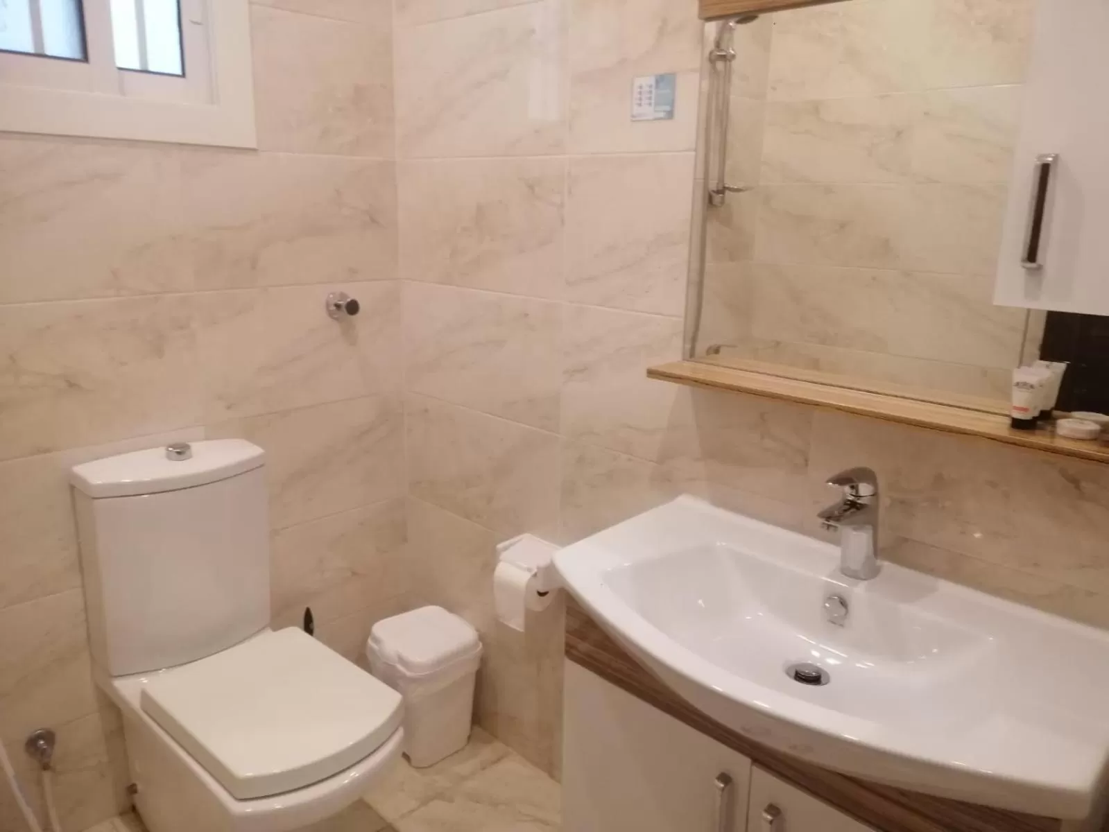 Shower, Bathroom in Vital House Apartments