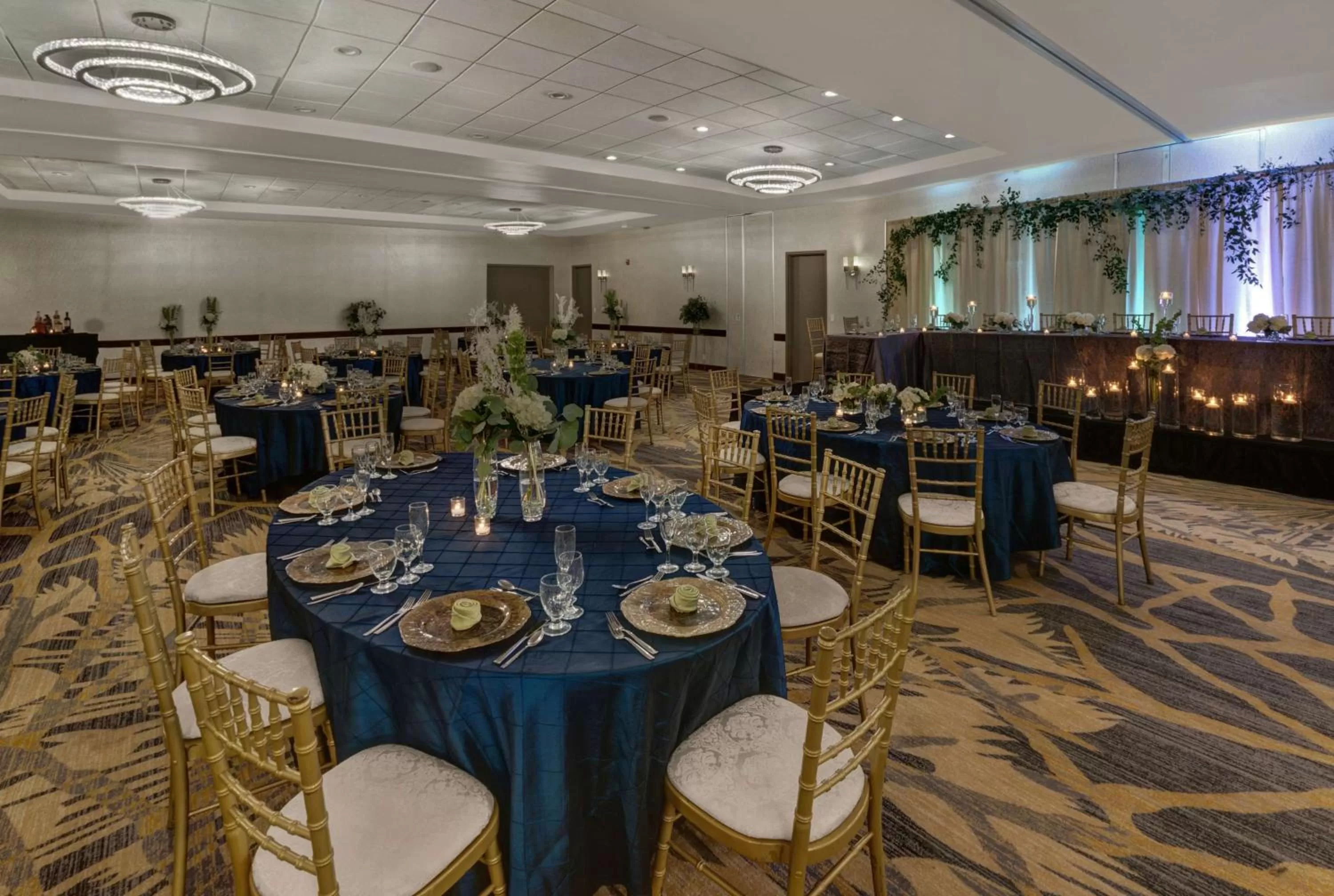 Meeting/conference room in Embassy Suites by Hilton Milwaukee Brookfield