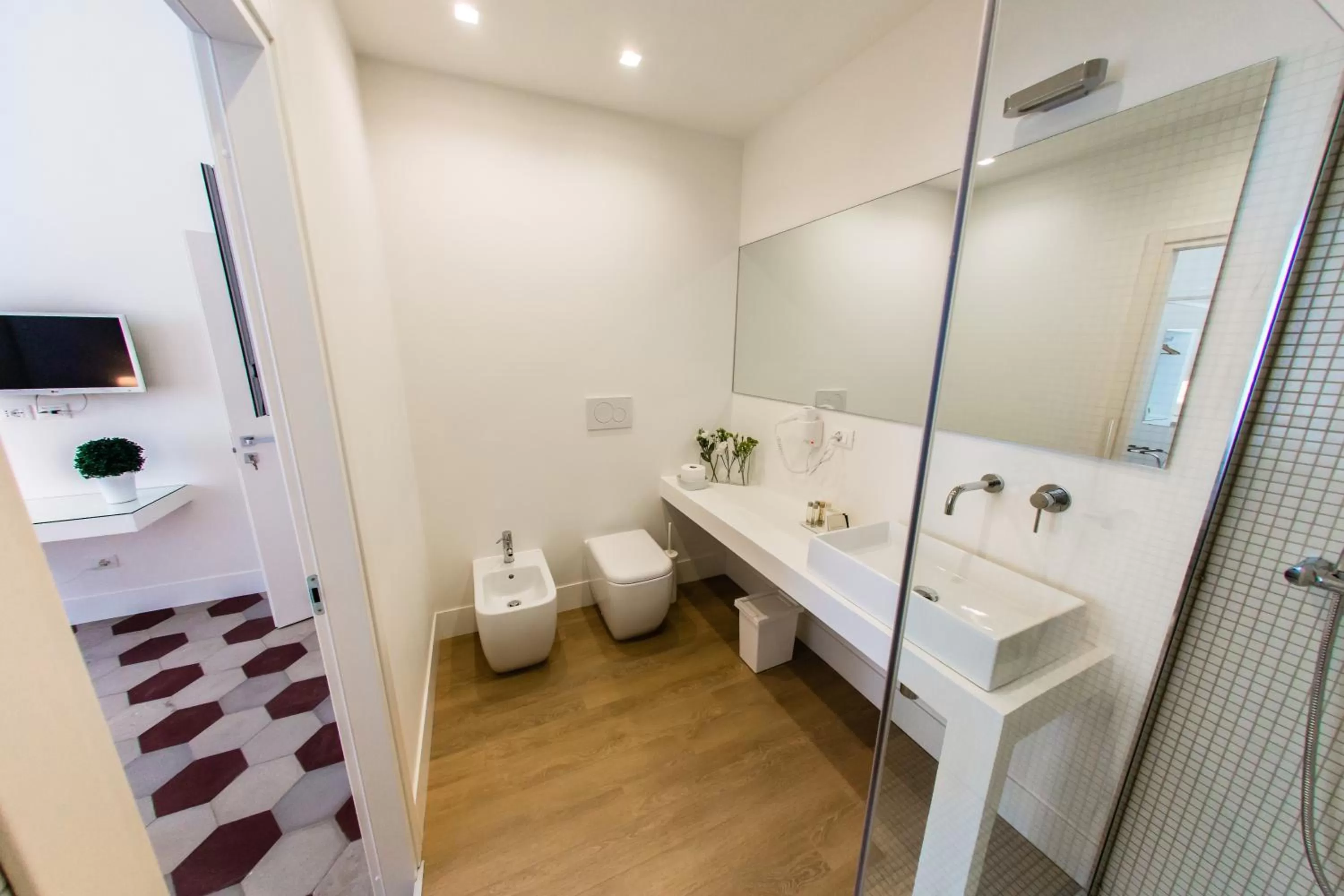 Shower in Rhegion B&B