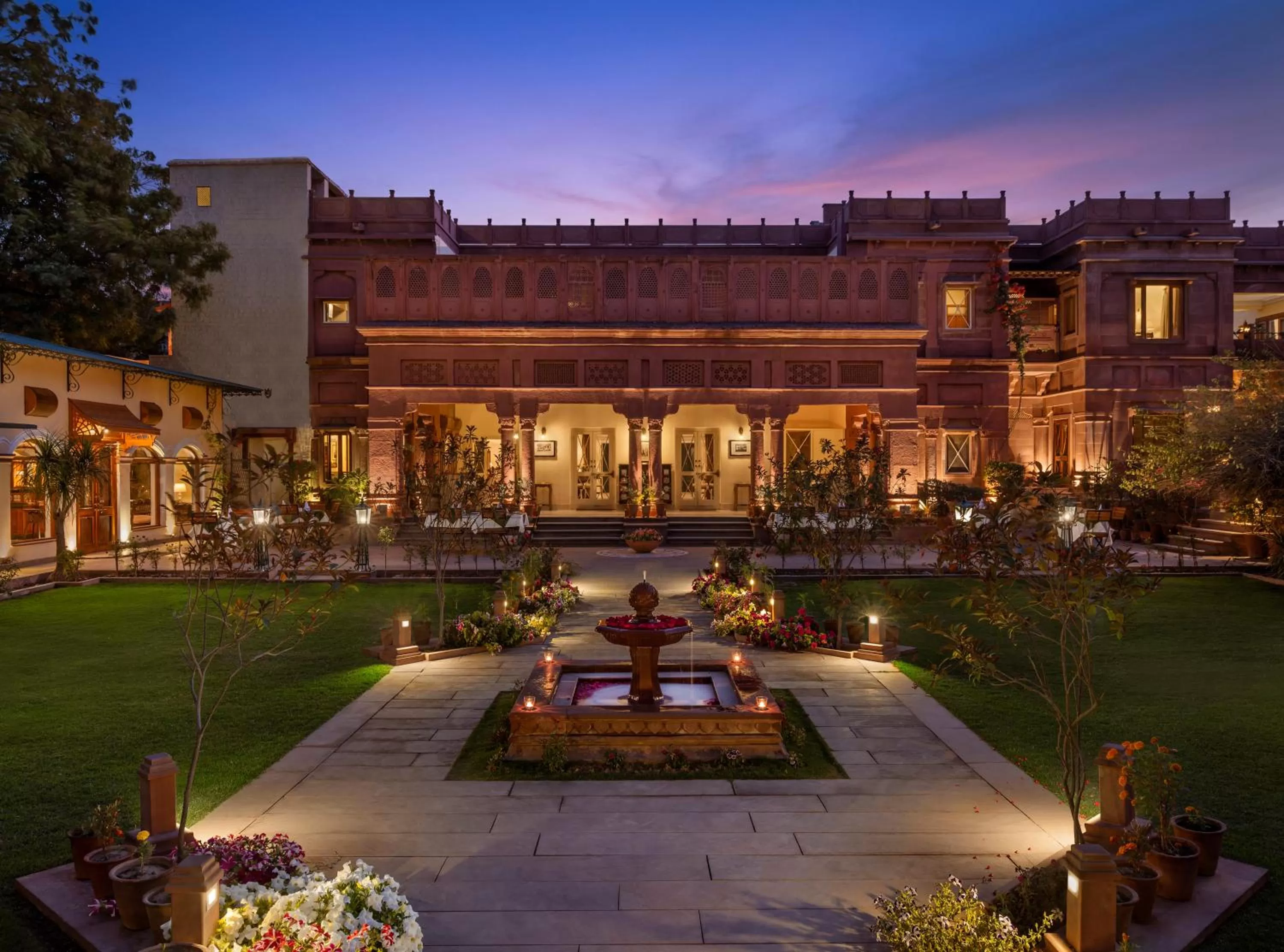 Facade/entrance in Ratan Vilas, Jodhpur