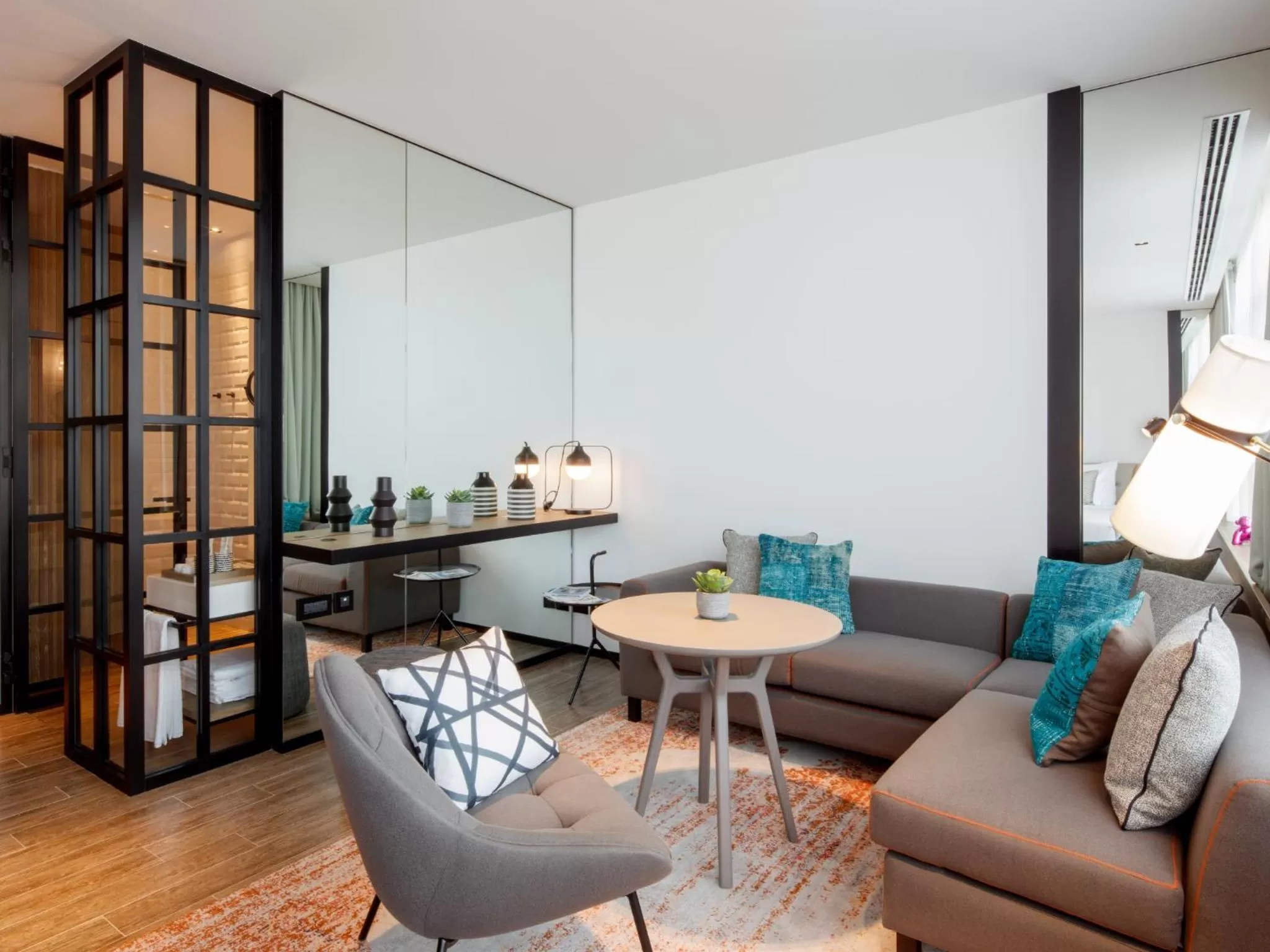 TV and multimedia in Zabeel House The Greens by Jumeirah