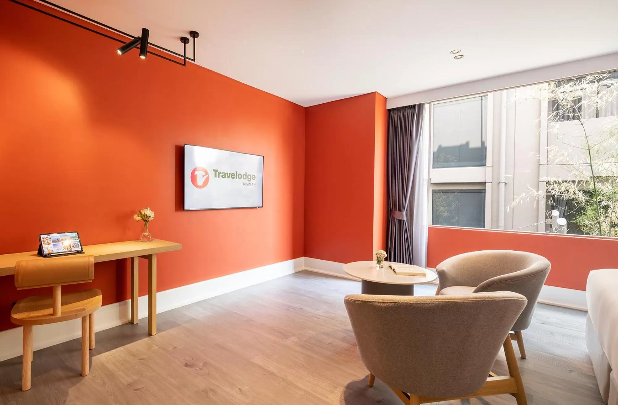 Seating area in Travelodge Nimman