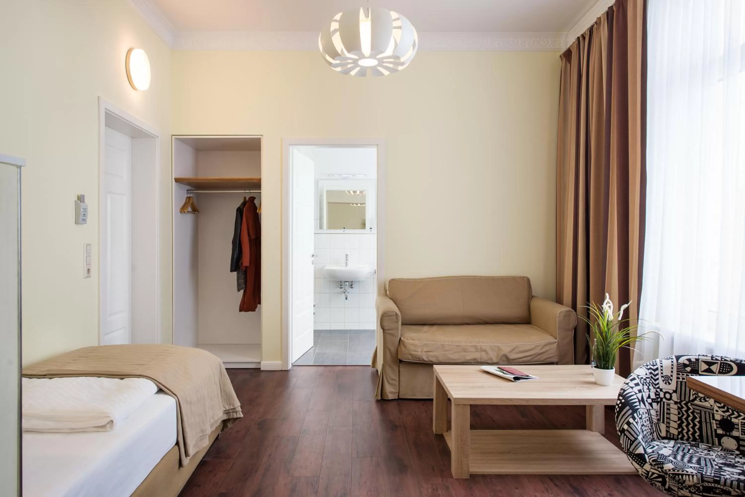 Bed in Hotel Stralsund