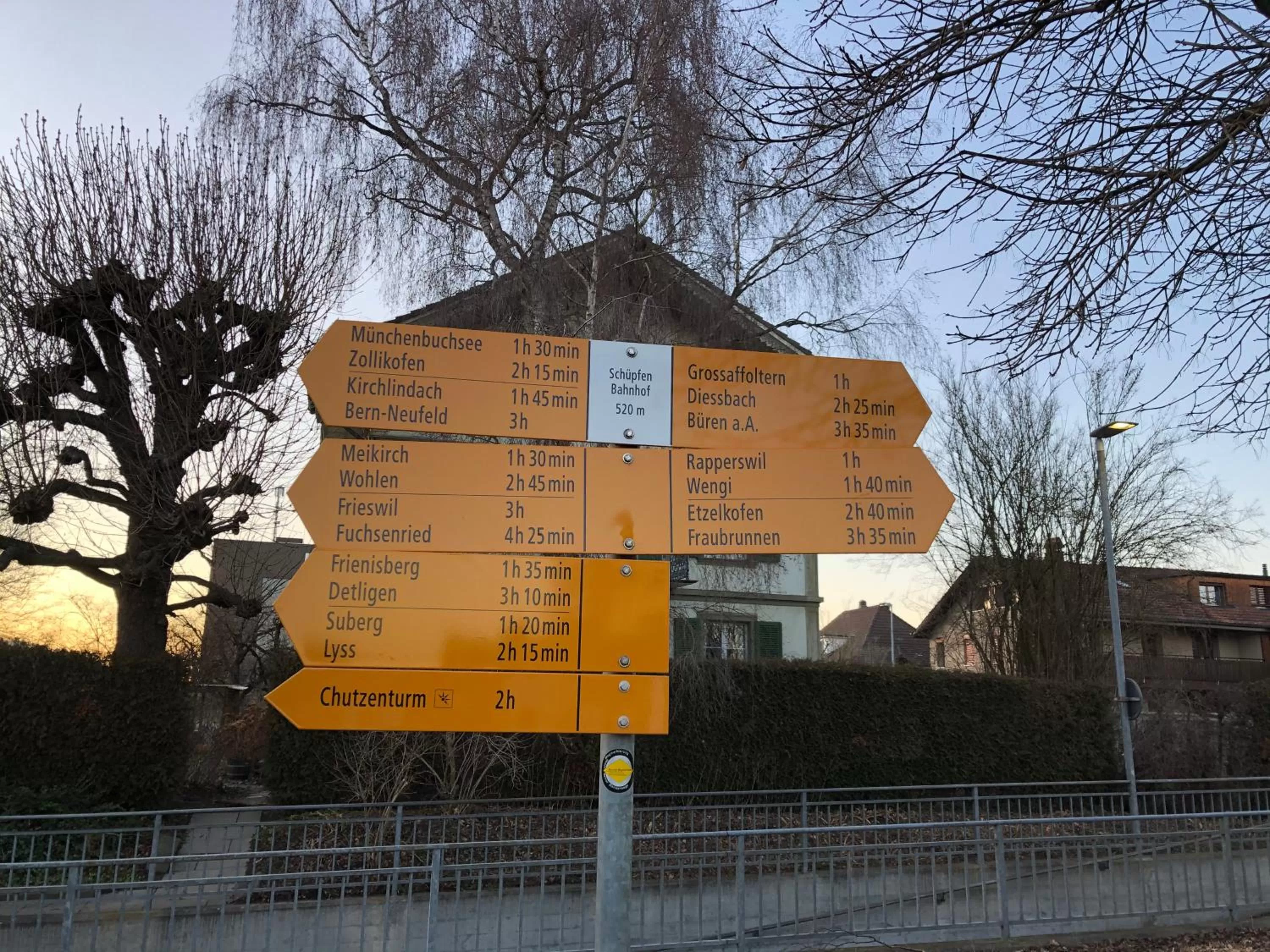 Hiking in Boutique Hotel BS16 before Bern City Parking gratis