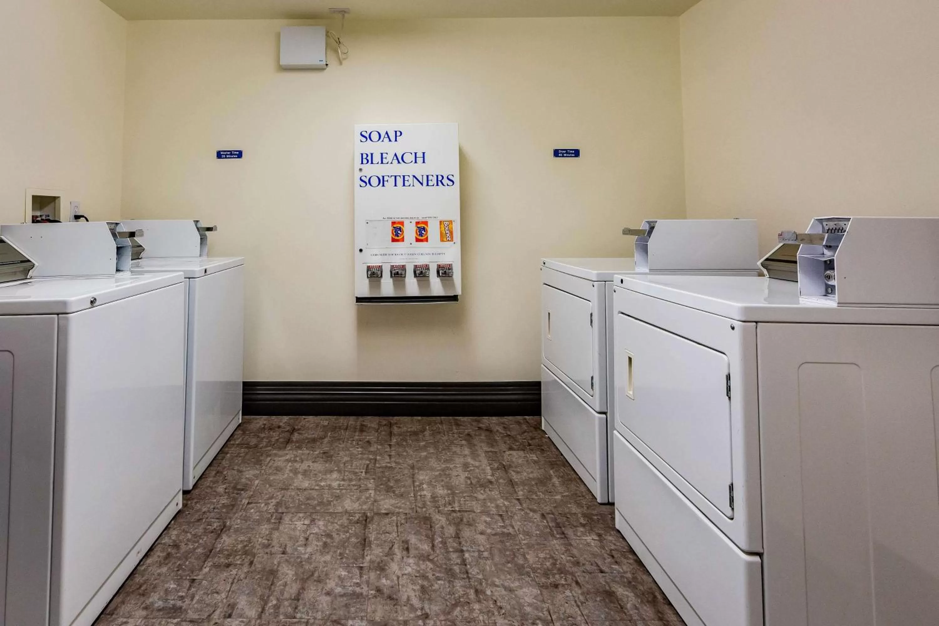 laundry in Motel 6-Saskatoon, SK