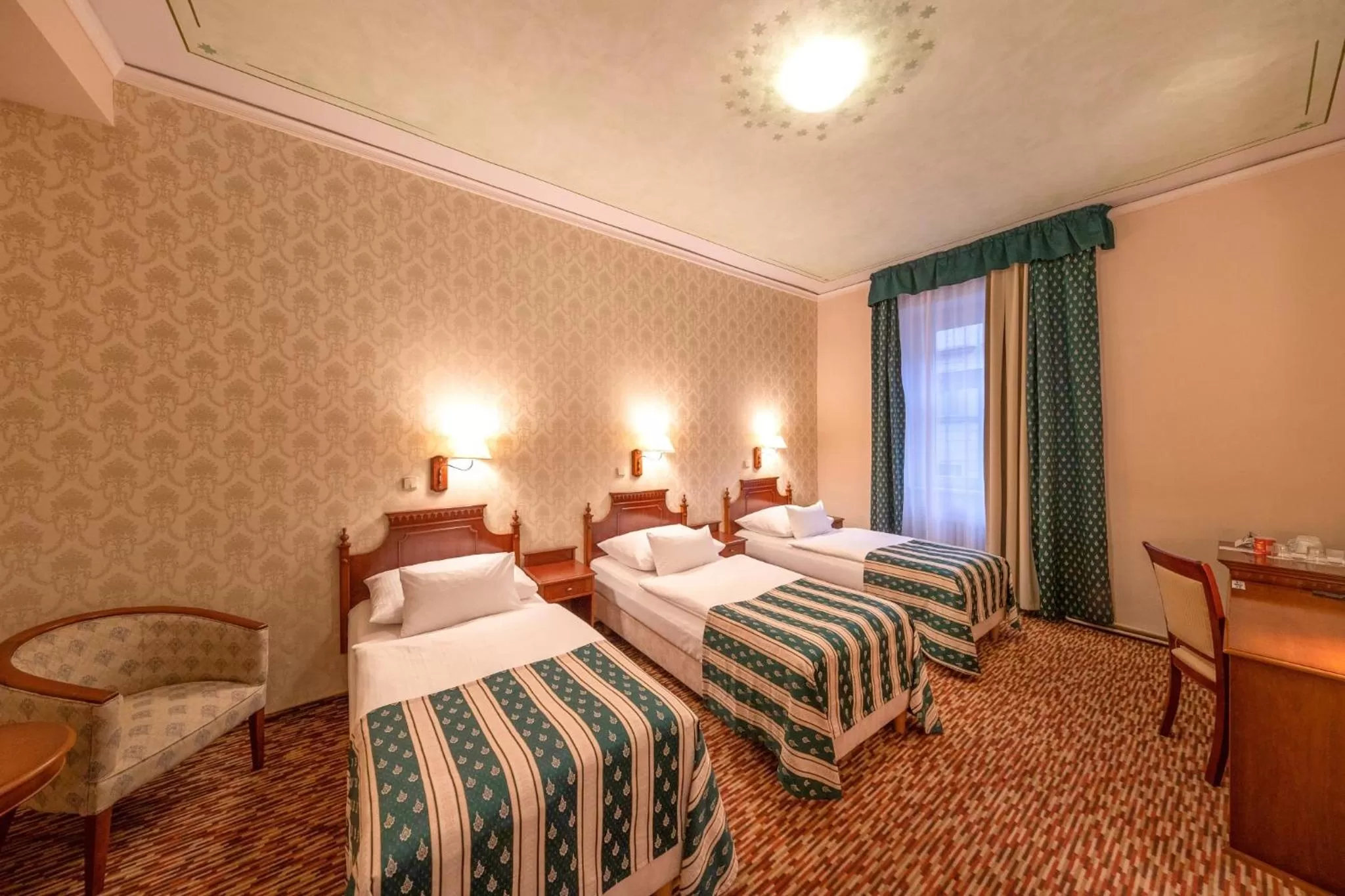 Bedroom in Hotel Meteor Plaza Prague