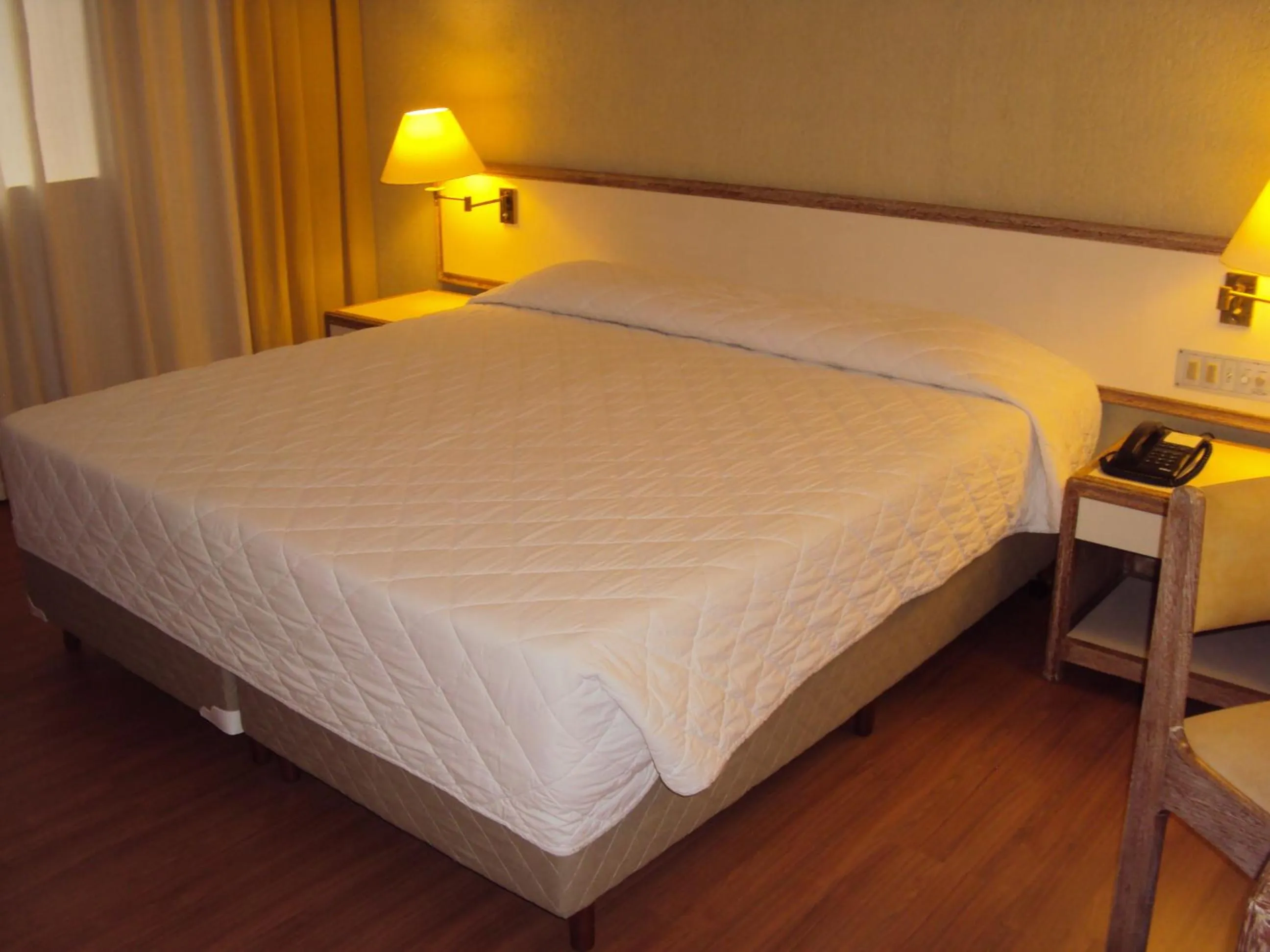 Bed in Duomo Park Hotel