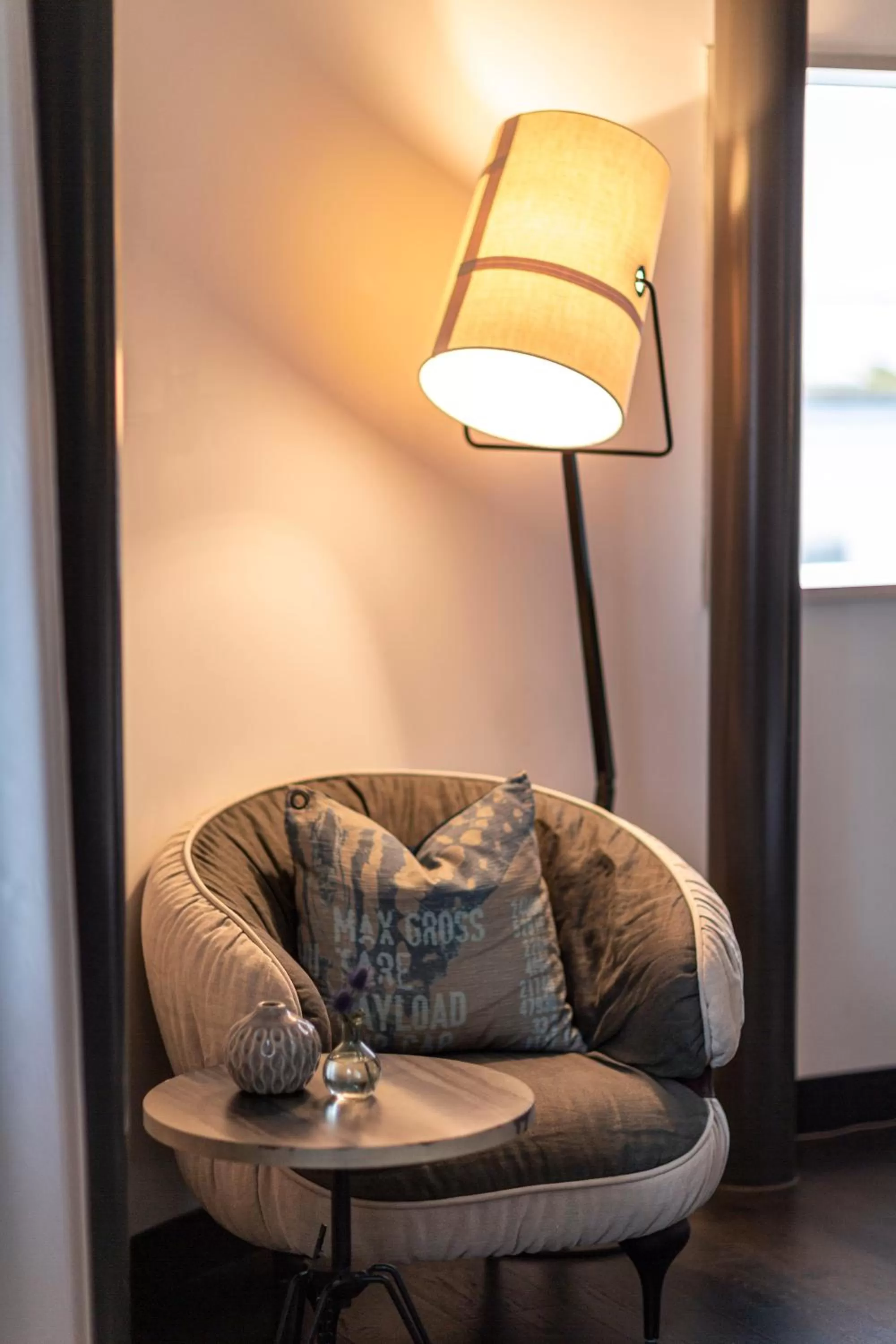 Seating area in Radisson Blu Riverside Hotel