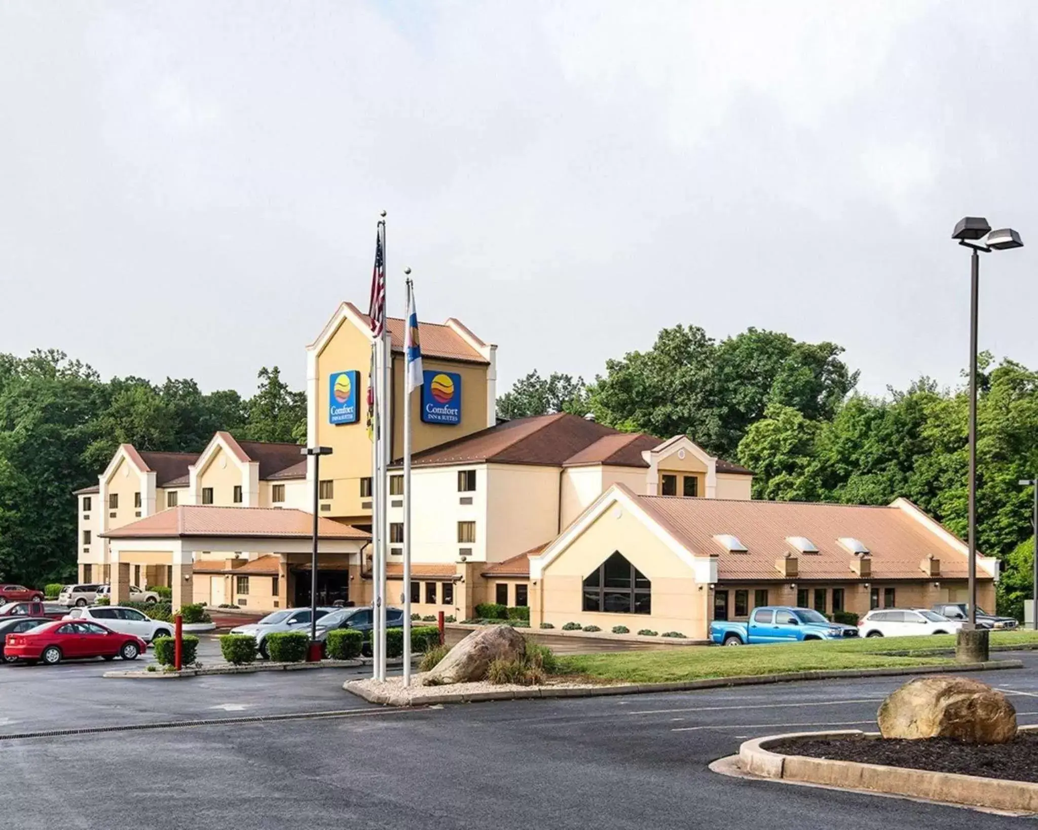 Comfort Inn & Suites LaVale - Cumberland Comfort Inn & Suites LaVale - Cumberland