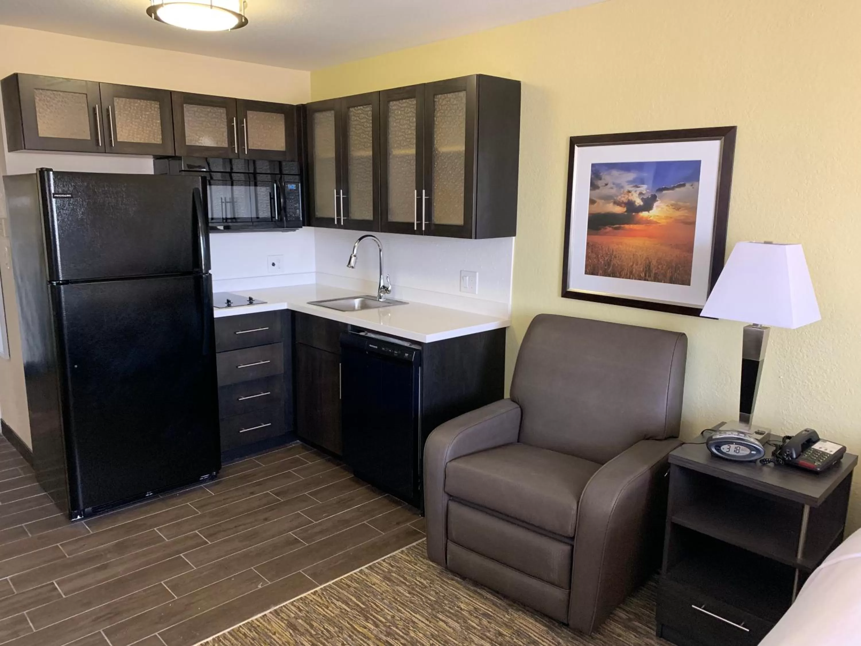 King Studio Suite in Candlewood Suites - Grand Prairie - Arlington by IHG