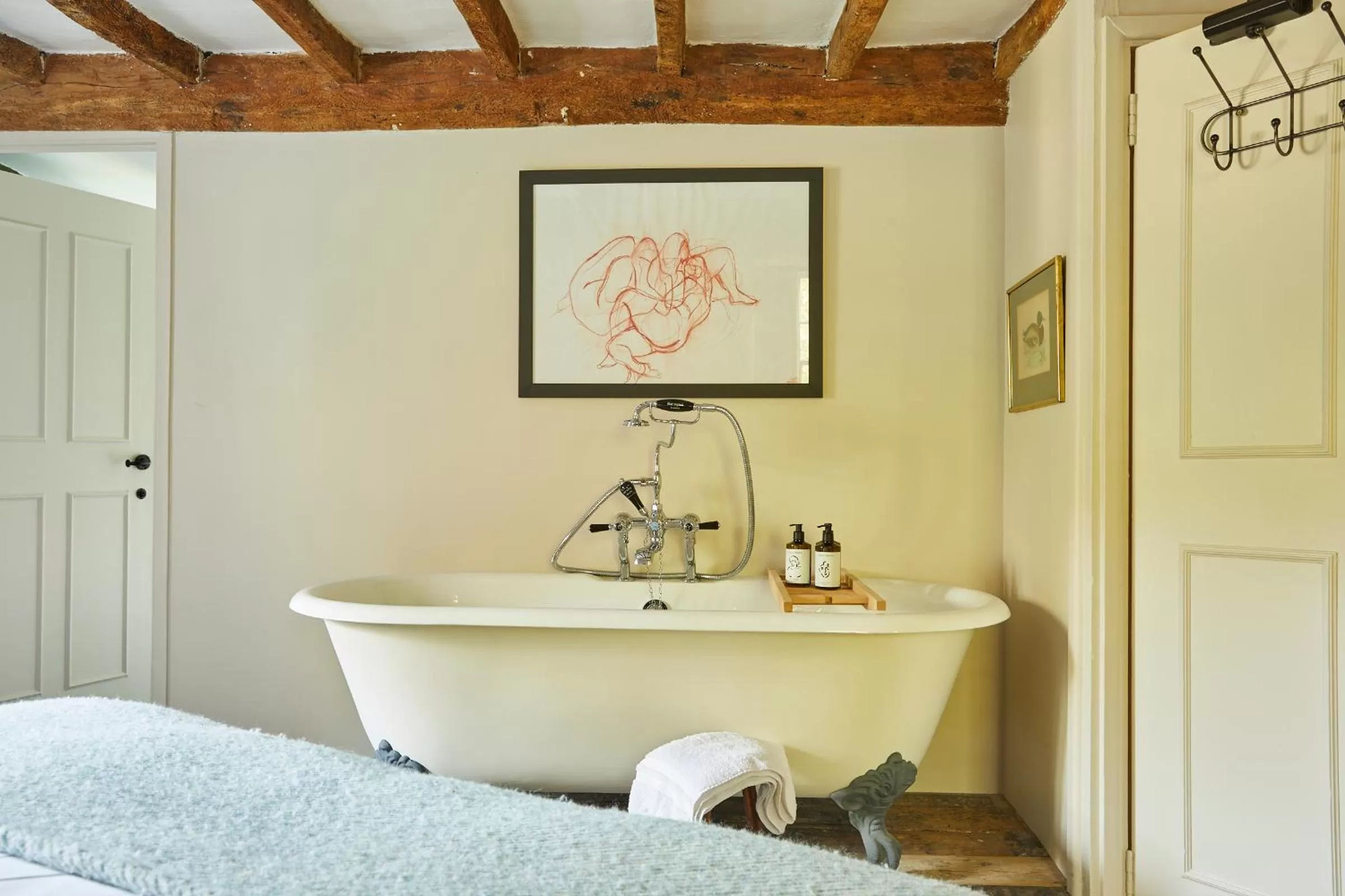 Bedroom, Bed in The Lamb Inn