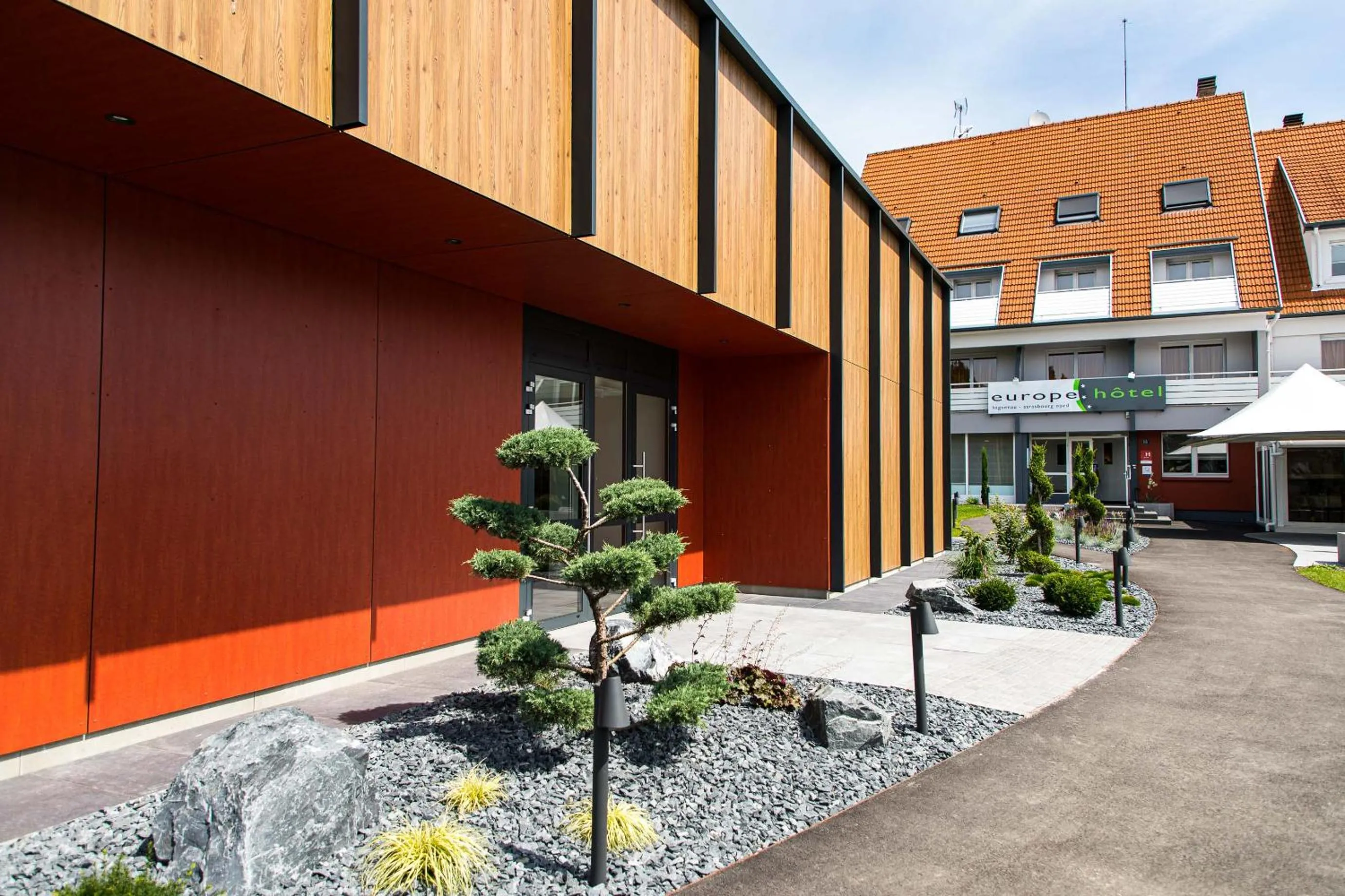 Facade/entrance in Europe Haguenau – Hotel & Spa