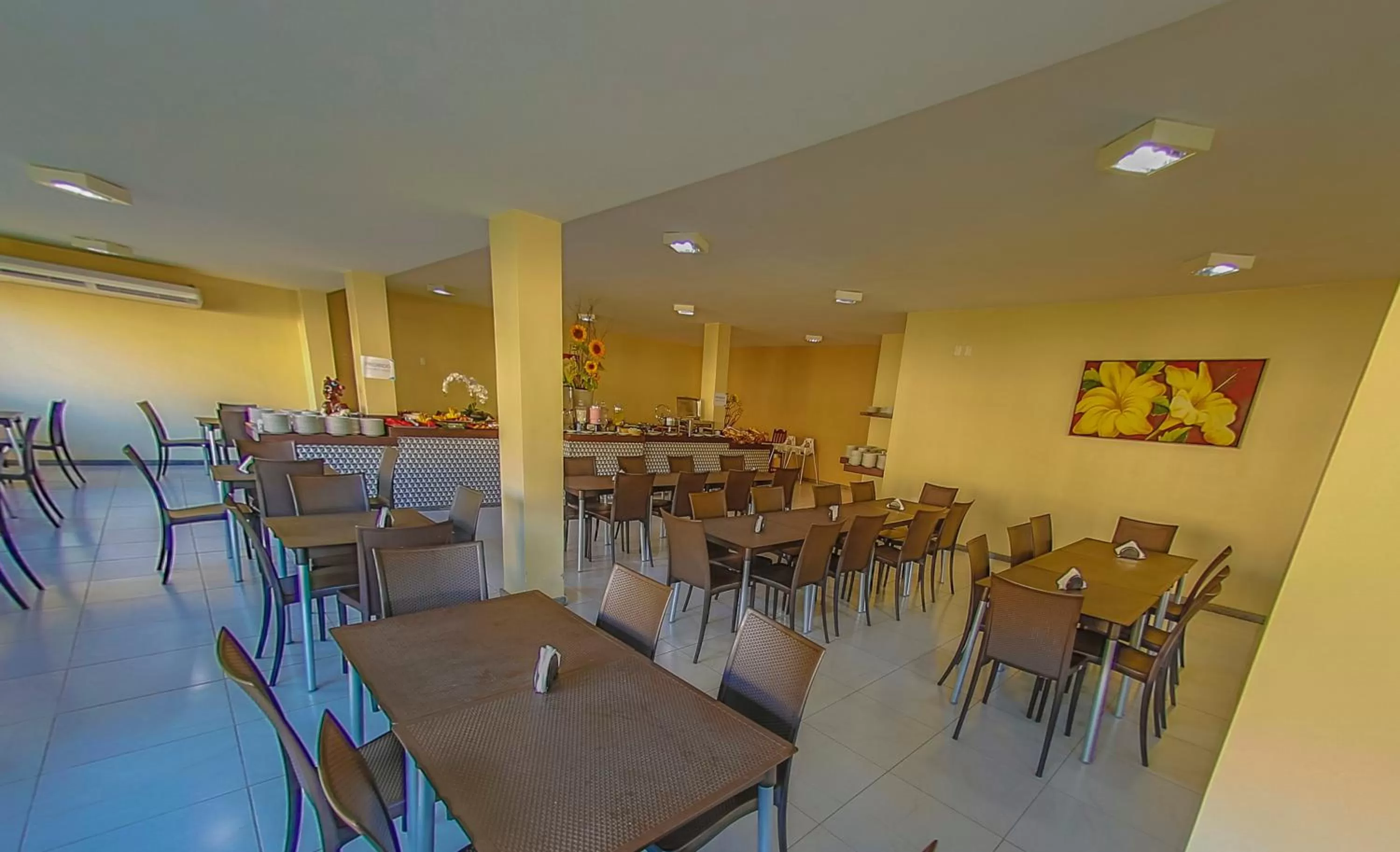 Restaurant/places to eat in Pontal Praia Hotel