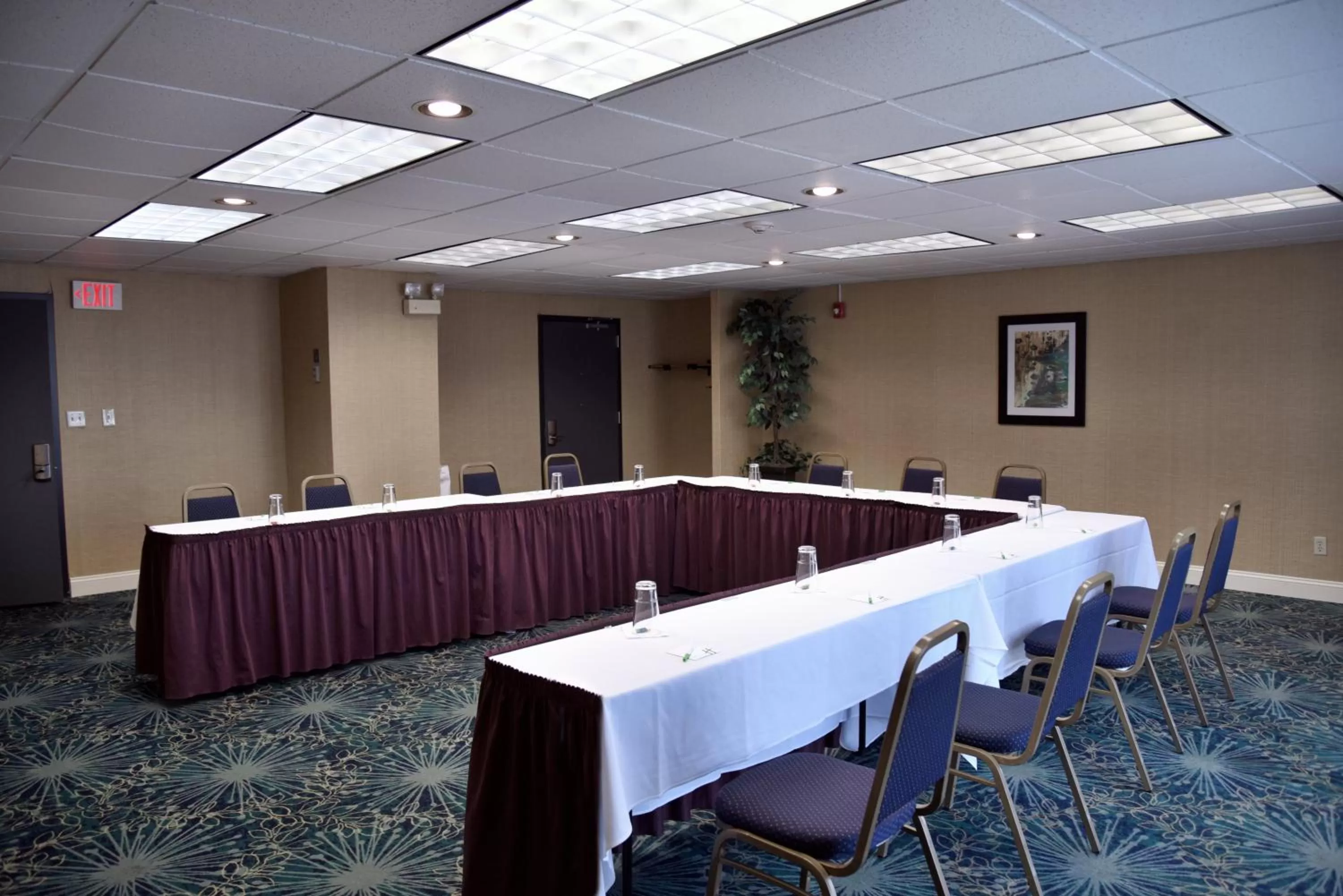 Meeting/conference room in Holiday Inn Akron-West by IHG
