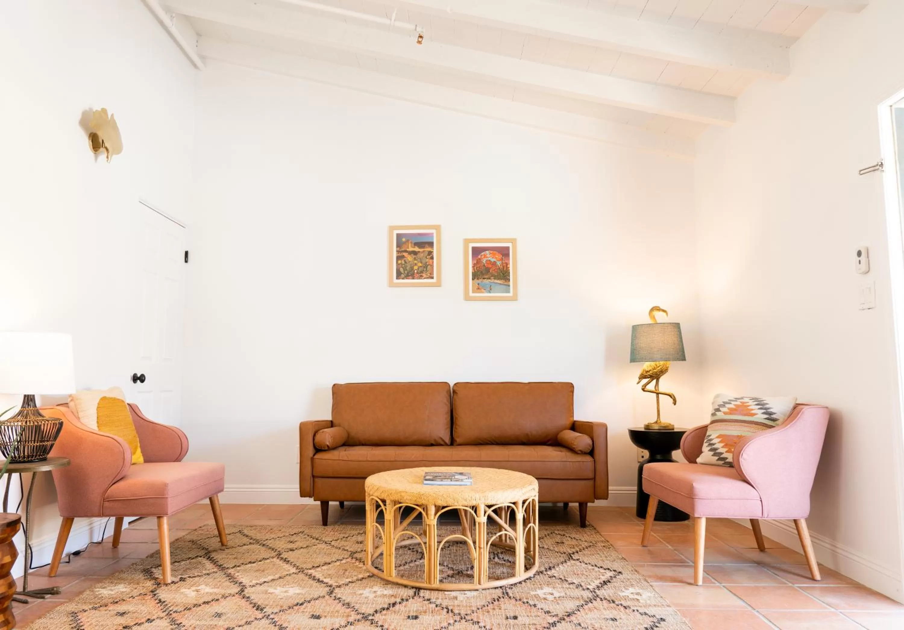 Living room in Fleur Noire Hotel - 21 and Over