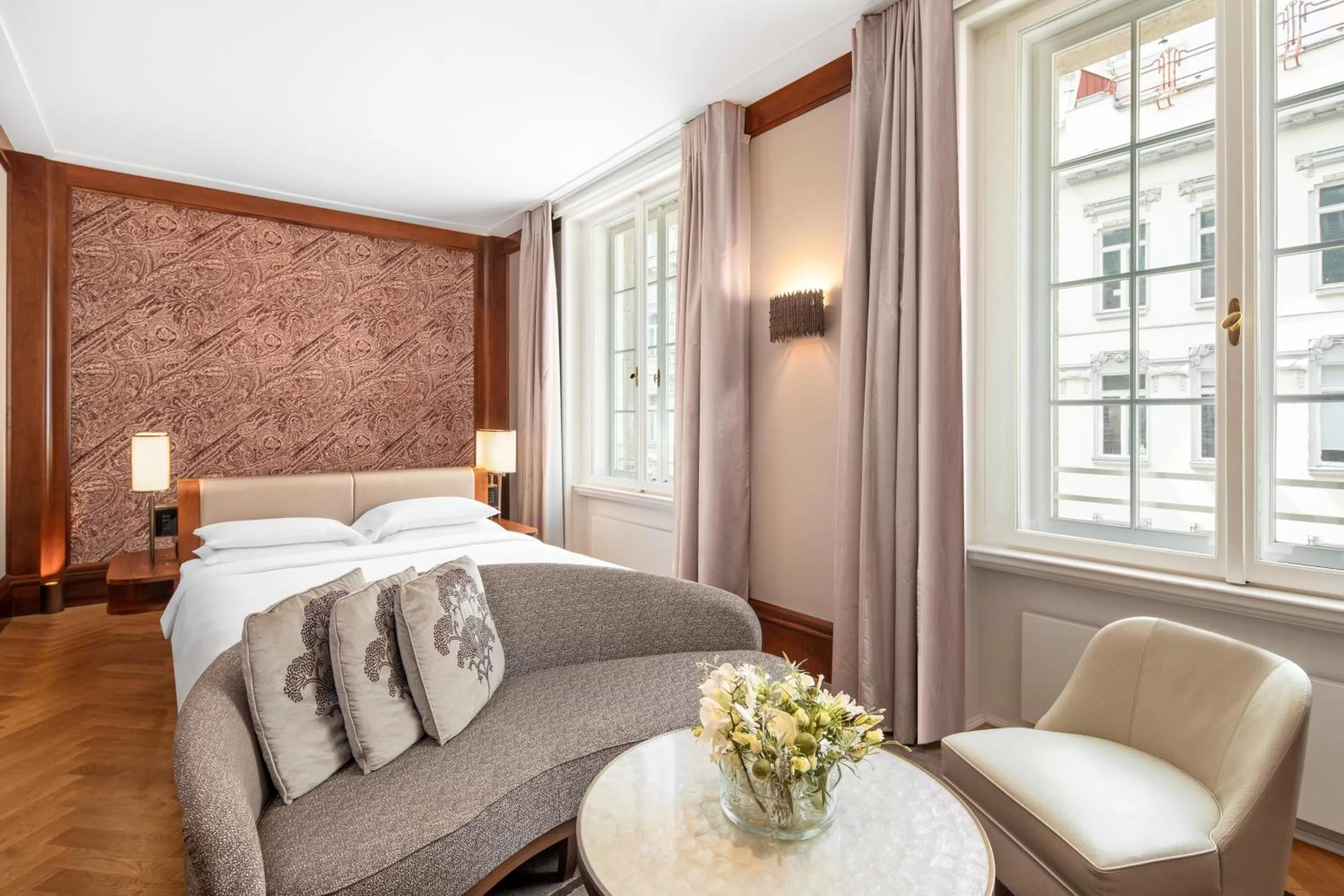 Bed in Park Hyatt Vienna