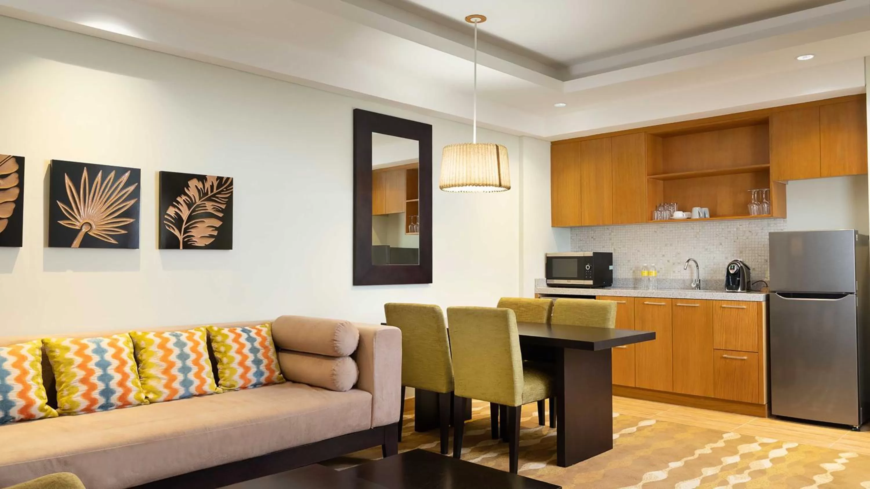 Bedroom in Holiday Inn & Suites Jakarta Gajah Mada by IHG