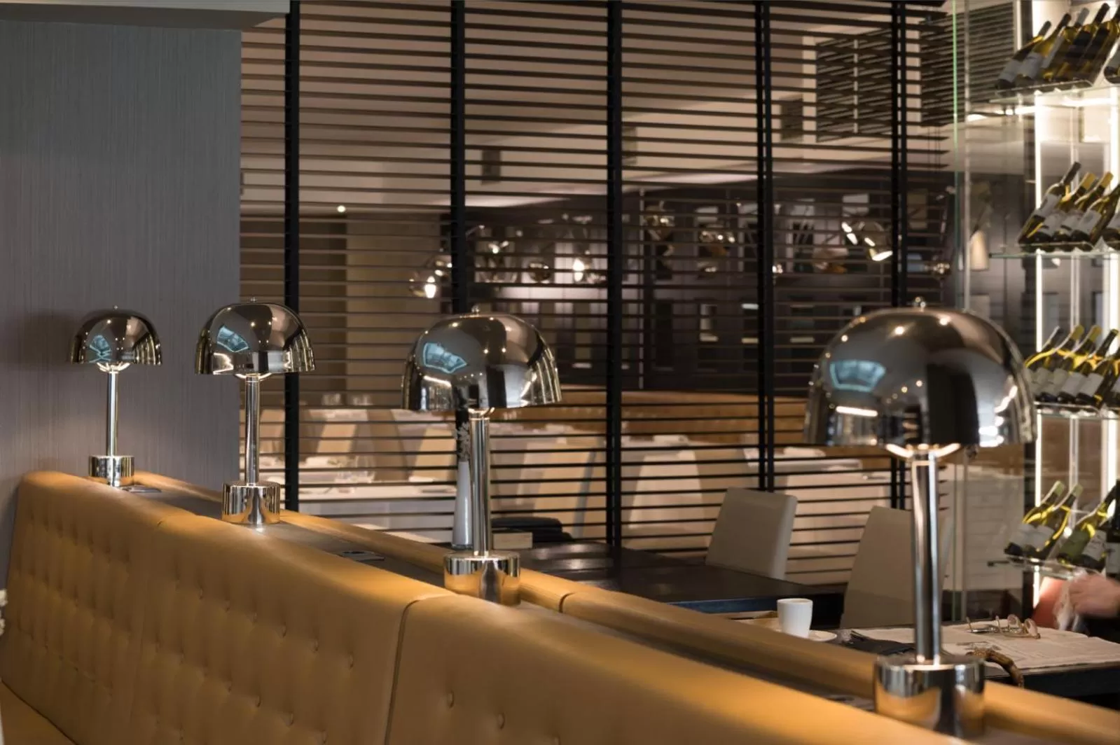 Restaurant/places to eat in Hotel Plaza