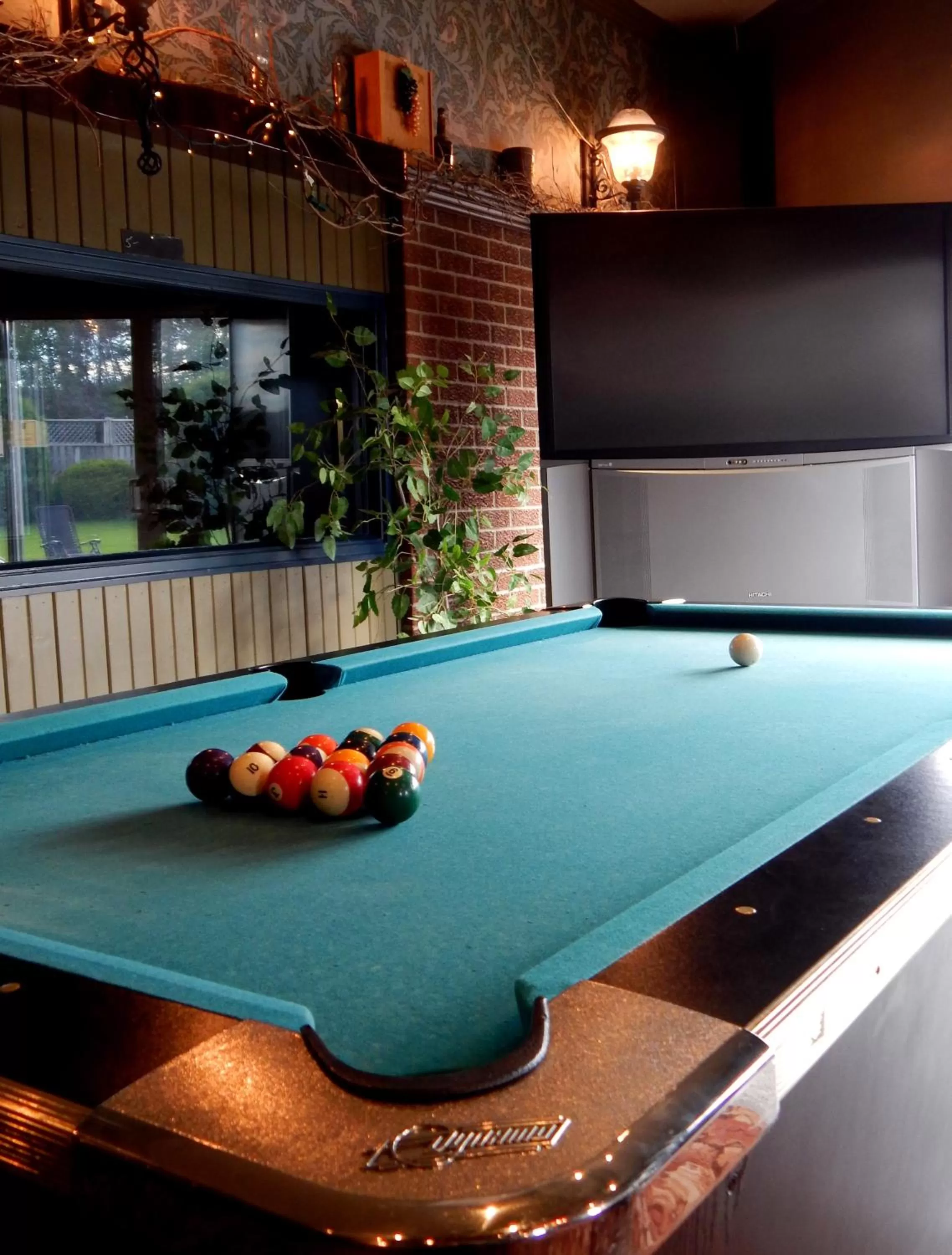 Billiard in Complexe Hotelier Escoumins