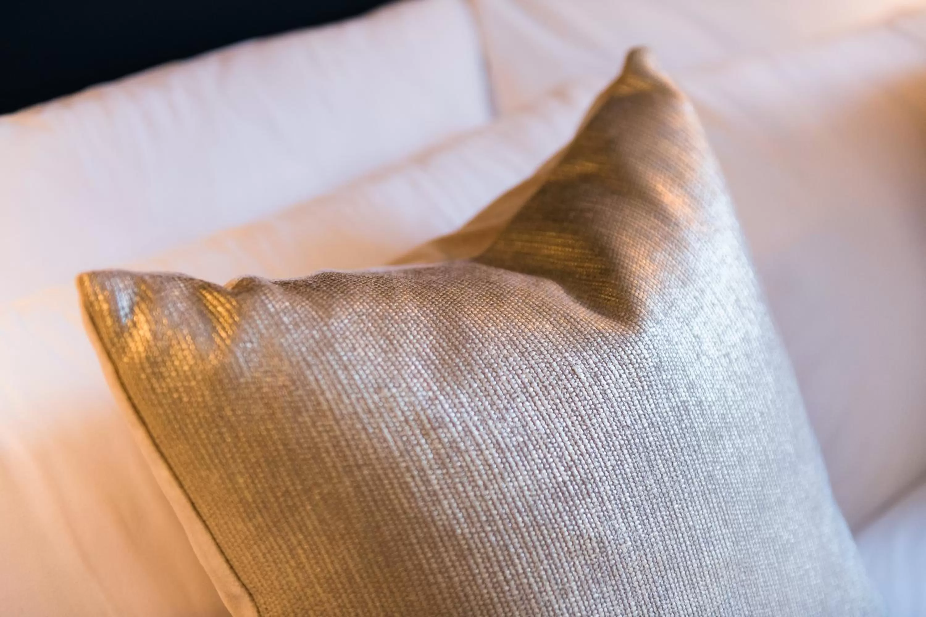 Bed in West End Lane II