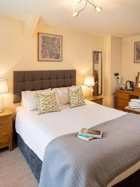 Bedroom, Bed in Gwbert Hotel