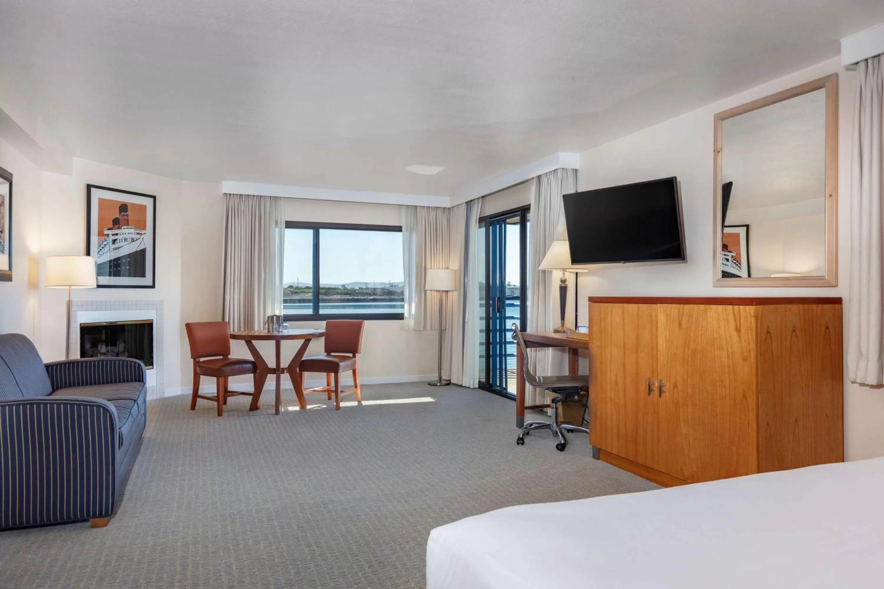 Waterfront Hotel, part of JdV by Hyatt